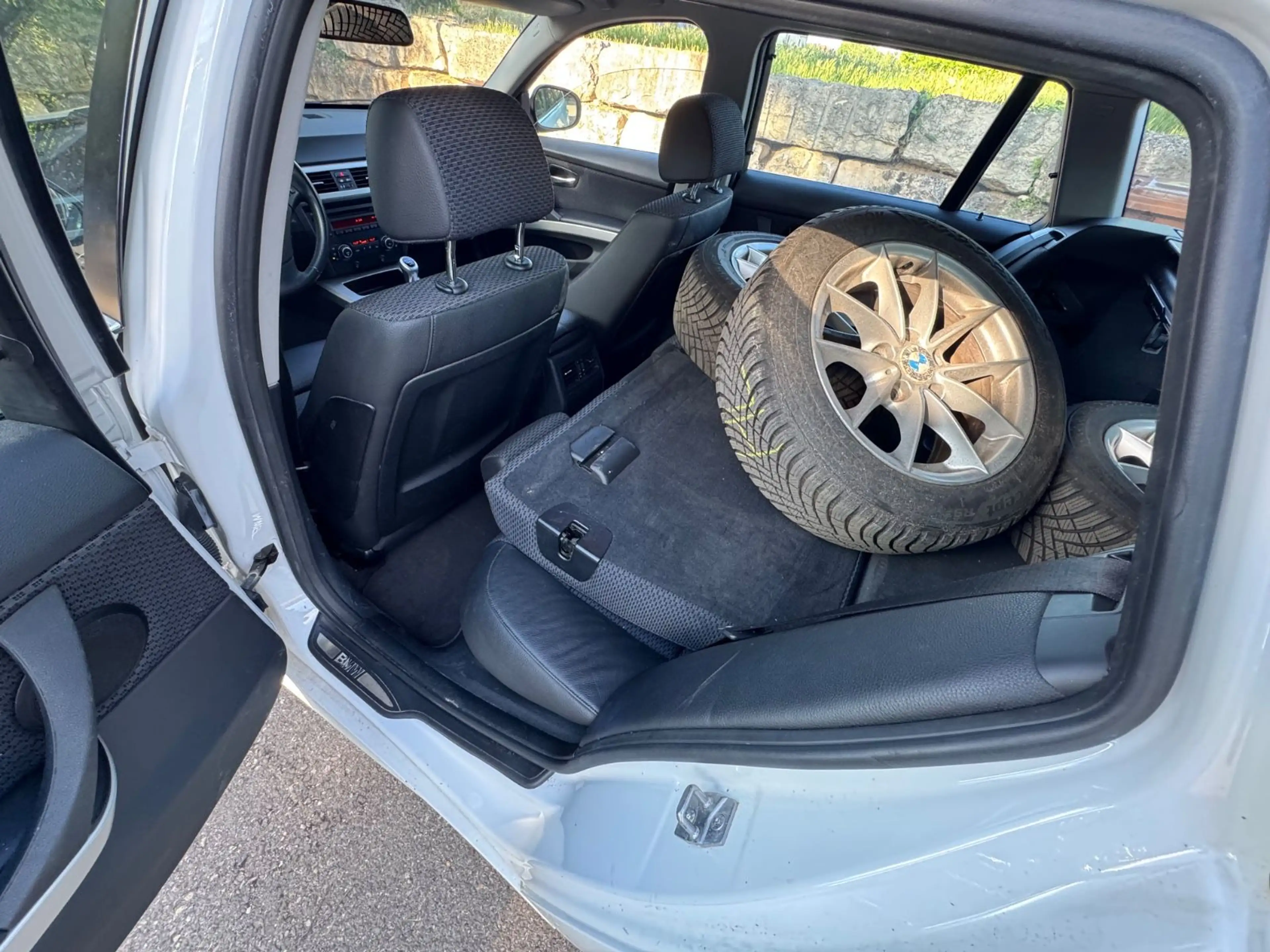BMW 325 3 Touring 325i Edition Sport /Sportsitze/AHK — photo 6
