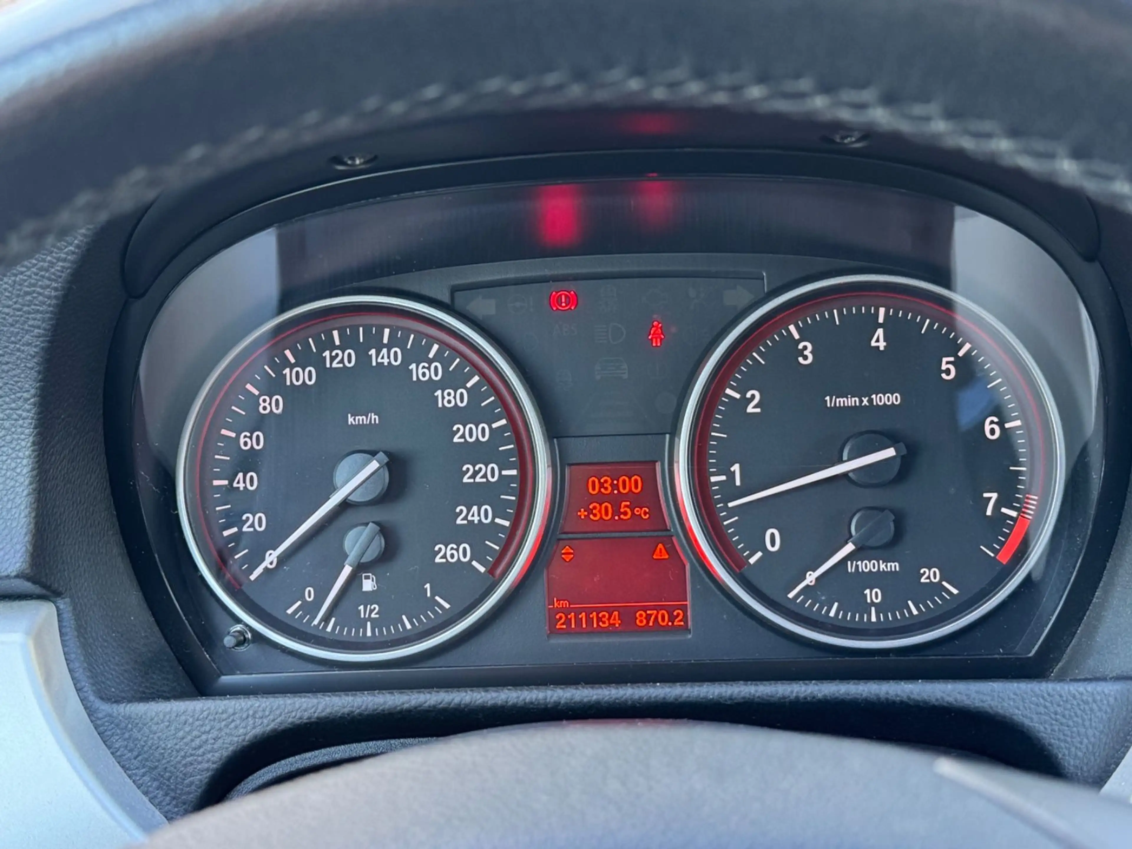 BMW 325 3 Touring 325i Edition Sport /Sportsitze/AHK — photo 9