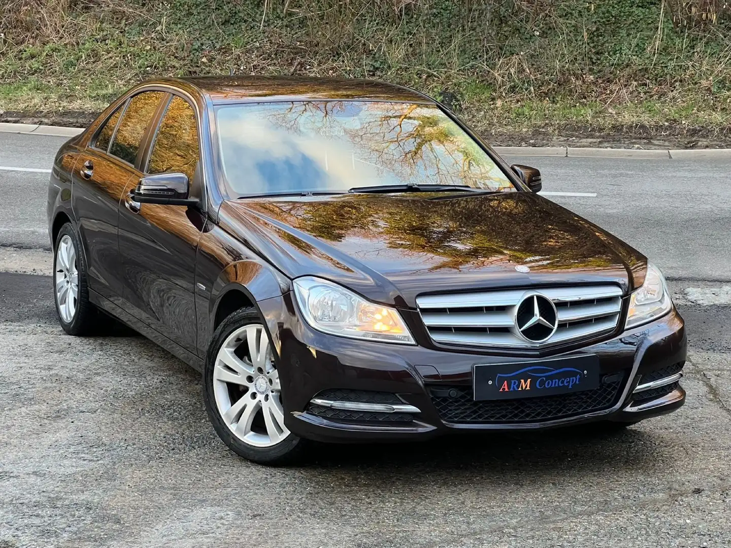 Mercedes-Benz C 200 essence AUTOMATIQUE Garantie 12 mois SHOWROOM Brown - 2