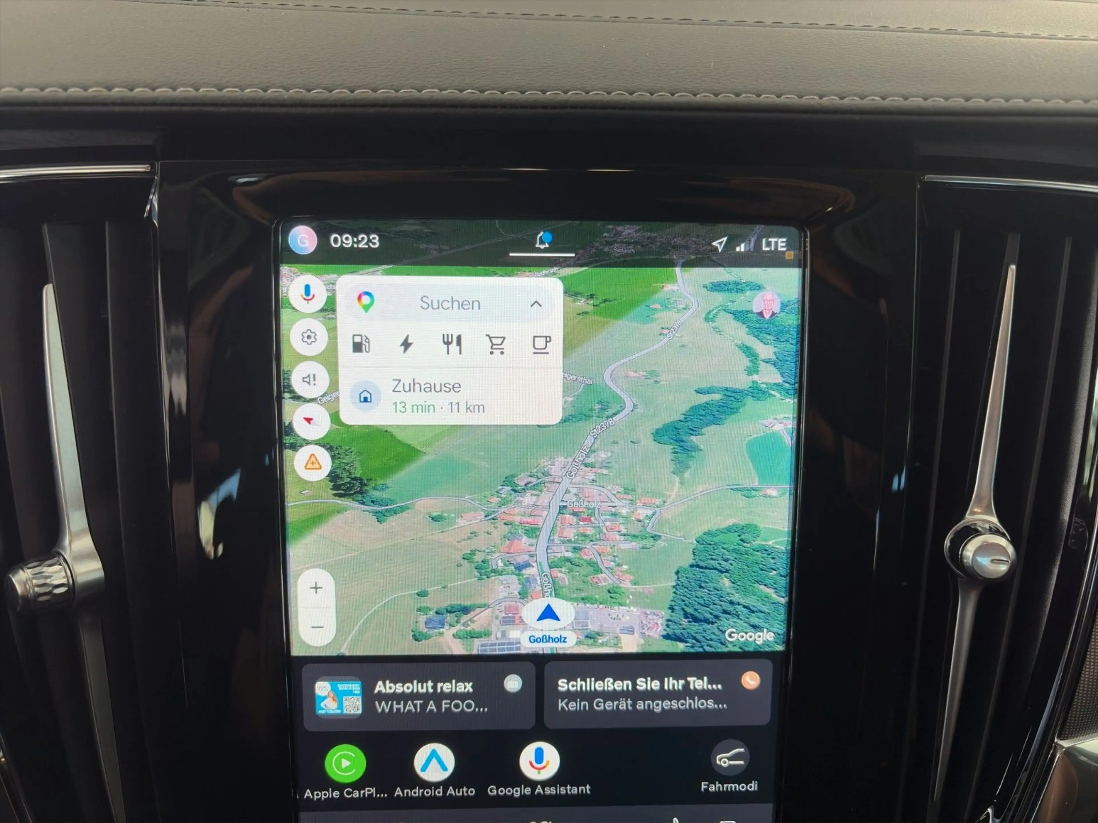 Volvo S90 Lim. Ultimate Dark Recharge Plug-In Hybrid A — photo 14