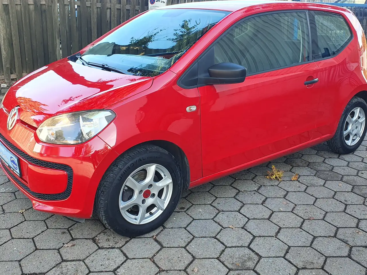 Volkswagen up!