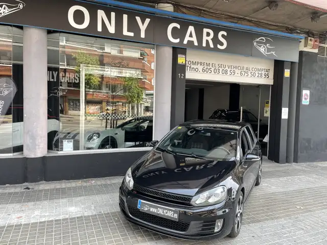 Volkswagen Golf GTI 2.0 TSI