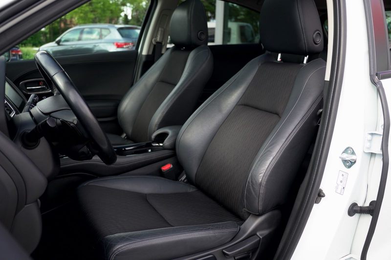 Honda HR-V Executive LED Kamera Keyless Panorama DAB — photo 10