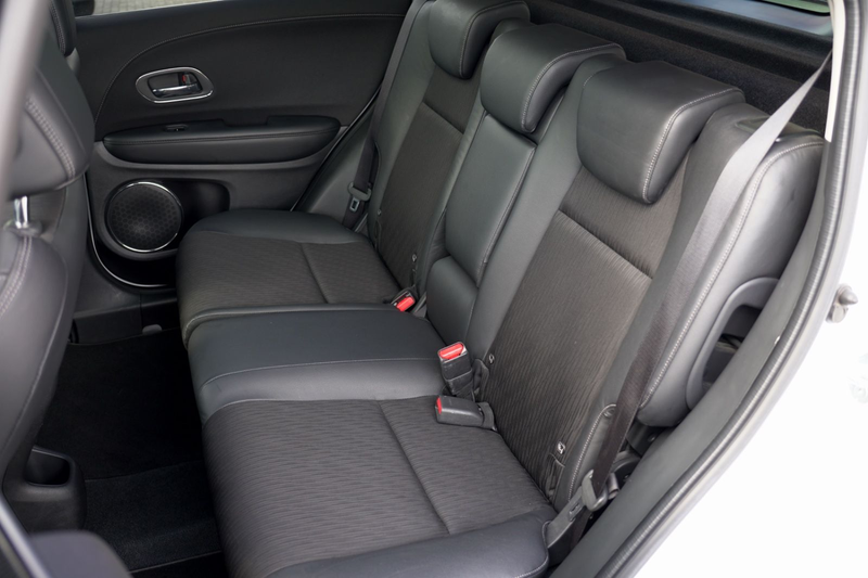 Honda HR-V Executive LED Kamera Keyless Panorama DAB — photo 11