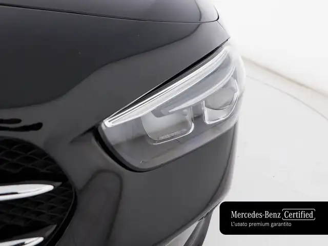 Mercedes-Benz B-Class view 8
