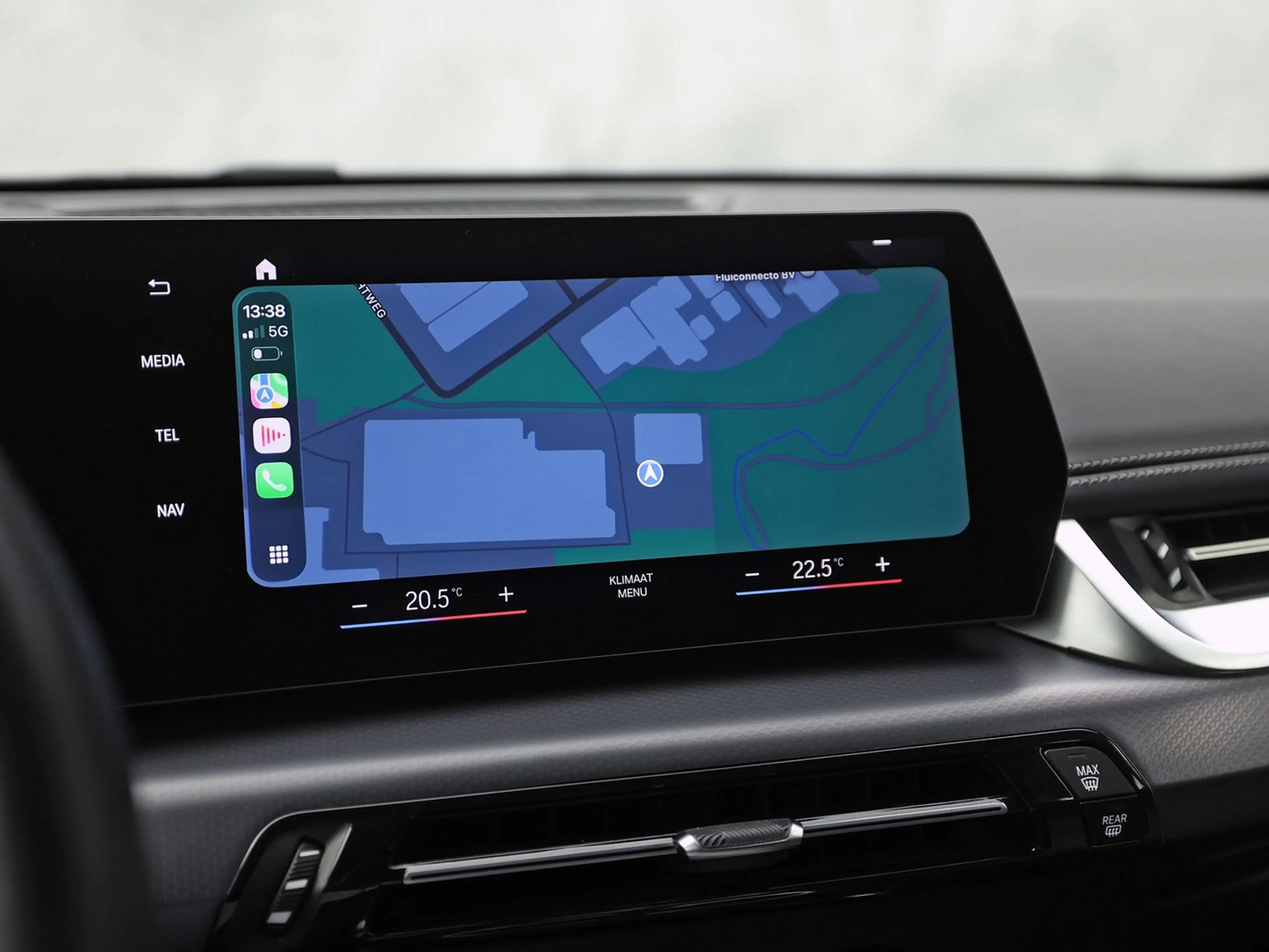 BMW X1 xDrive30e M Sport 326Pk Automaat (APPLE CARPLAY, M — photo 28