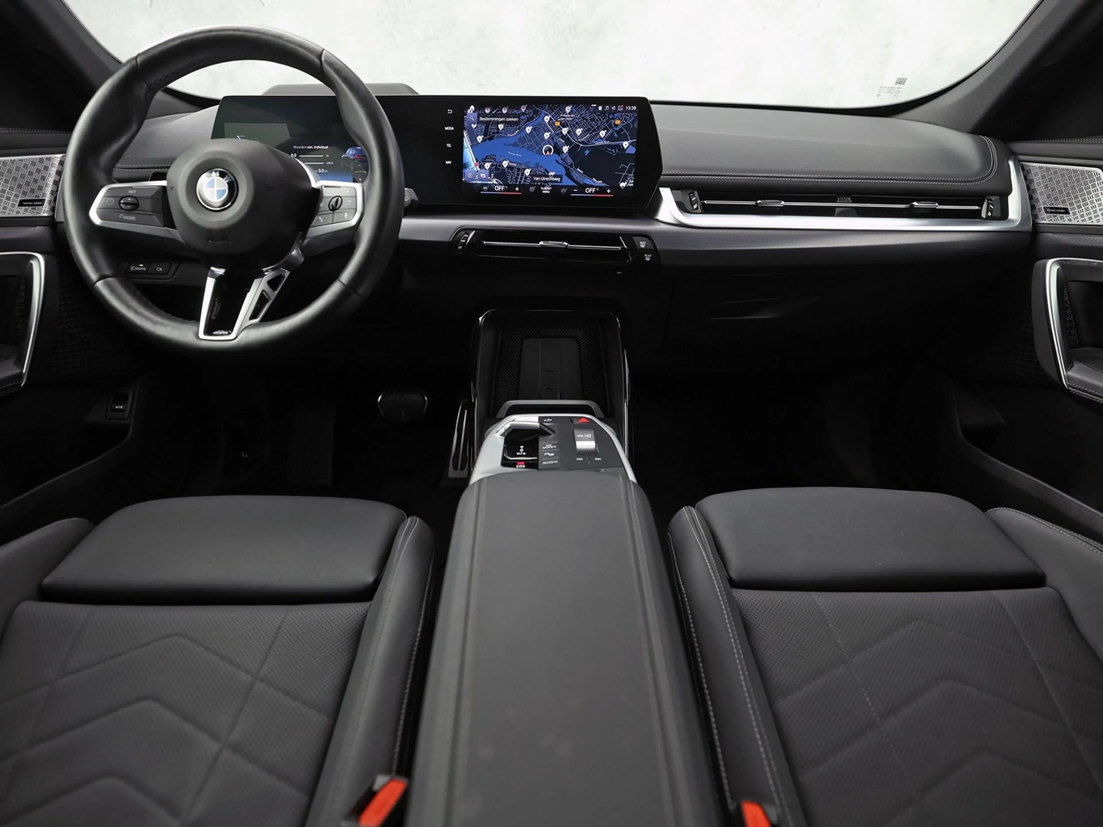 BMW X1 xDrive30e M Sport 326Pk Automaat (APPLE CARPLAY, M — photo 6