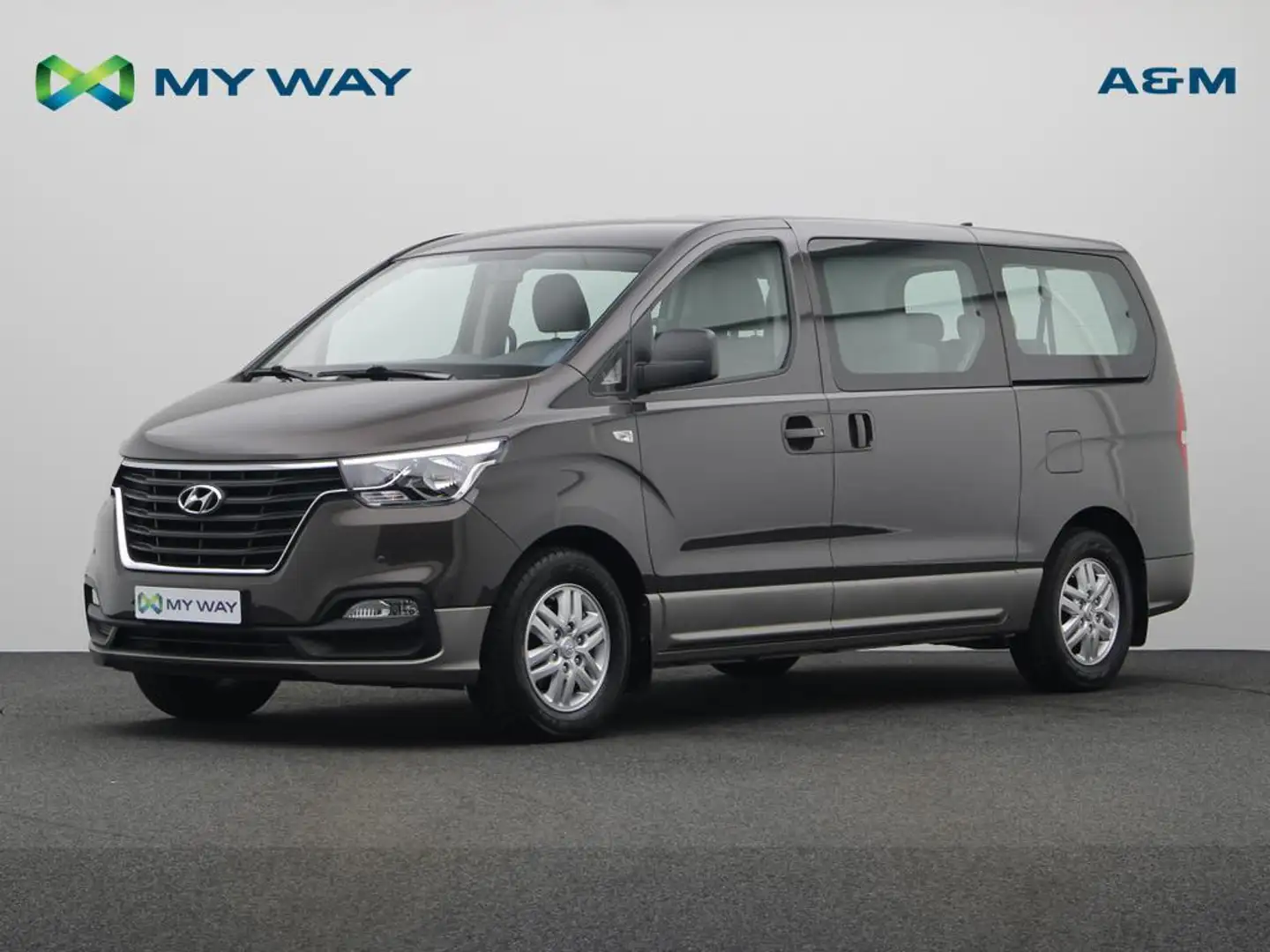 Hyundai H-1 2.5 CRDi Executive 170 PK AUTOMAAT Noir - 1