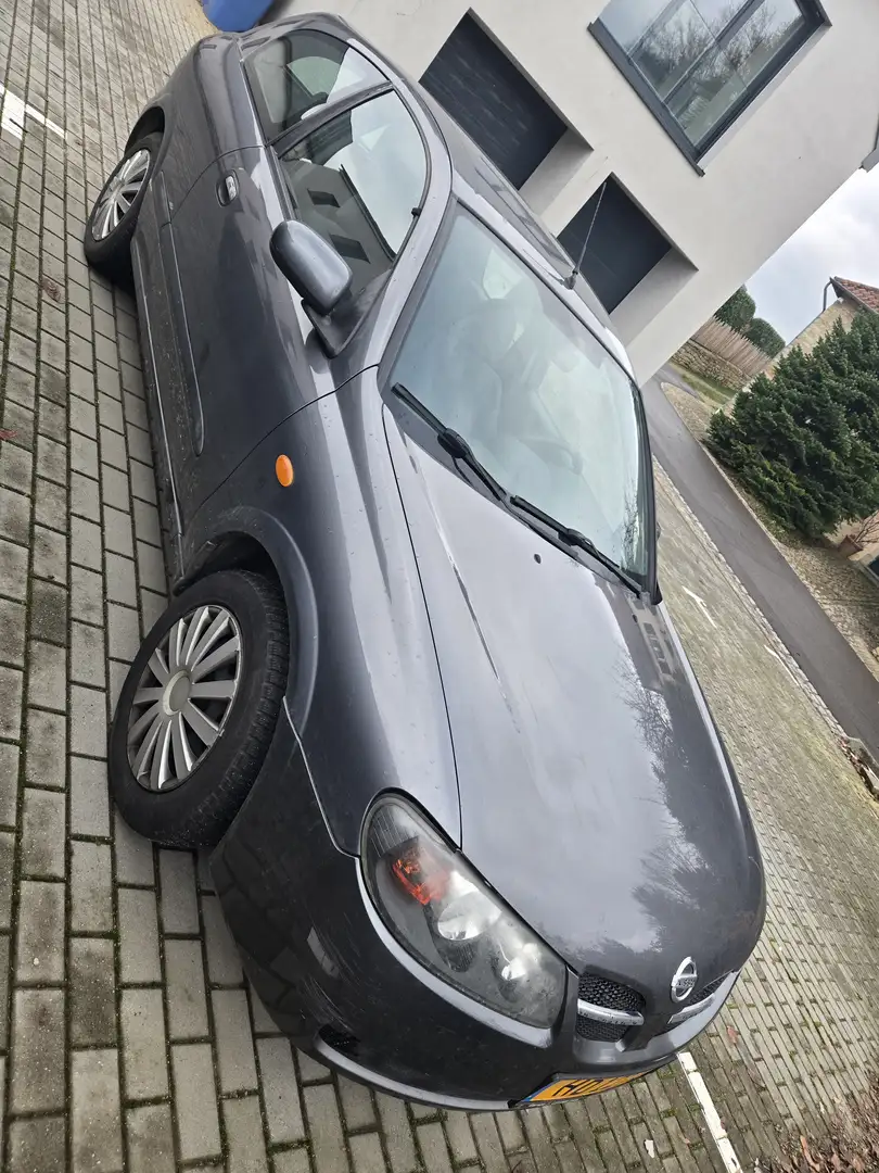 Nissan Almera Almera 1.5 acenta Gris - 1