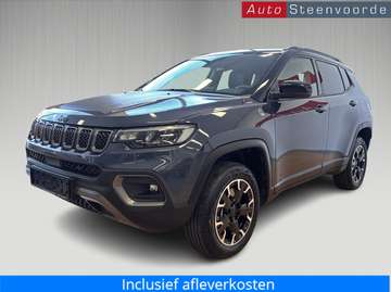 4xe 240 Plug-in Hybrid Electric Trailhawk