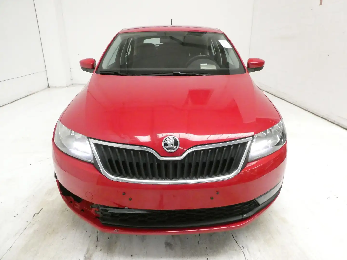 Skoda Rapid/Spaceback Ambition Rood - 2