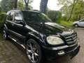 Mercedes-Benz ML 400 CDI Final Edition - Leder- 22Zoll - AHK- BOSE Noir - thumbnail 3