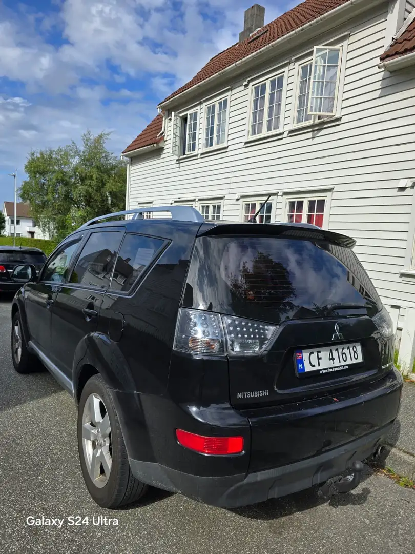 Mitsubishi Outlander 2.0 DI-D 4WD Inform - 2