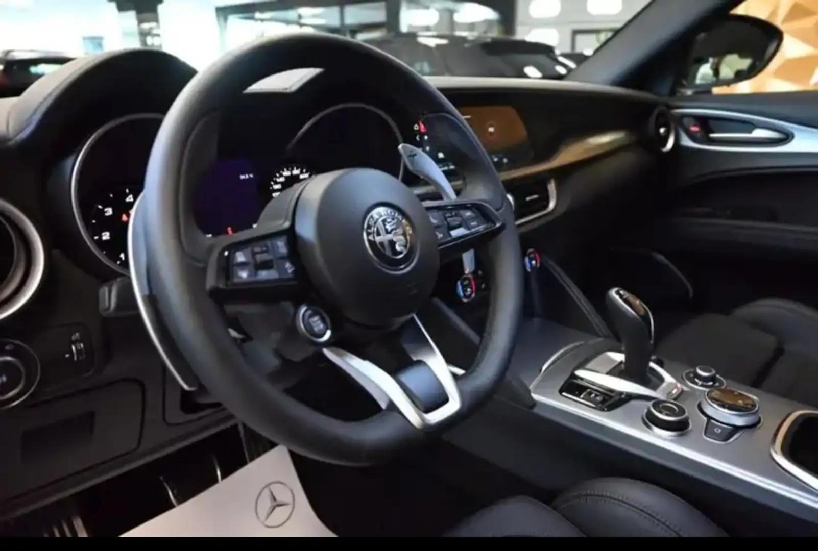 Alfa Romeo Stelvio Stelvio 2.2 t Veloce Ti Q4 210cv auto Grigio - 2