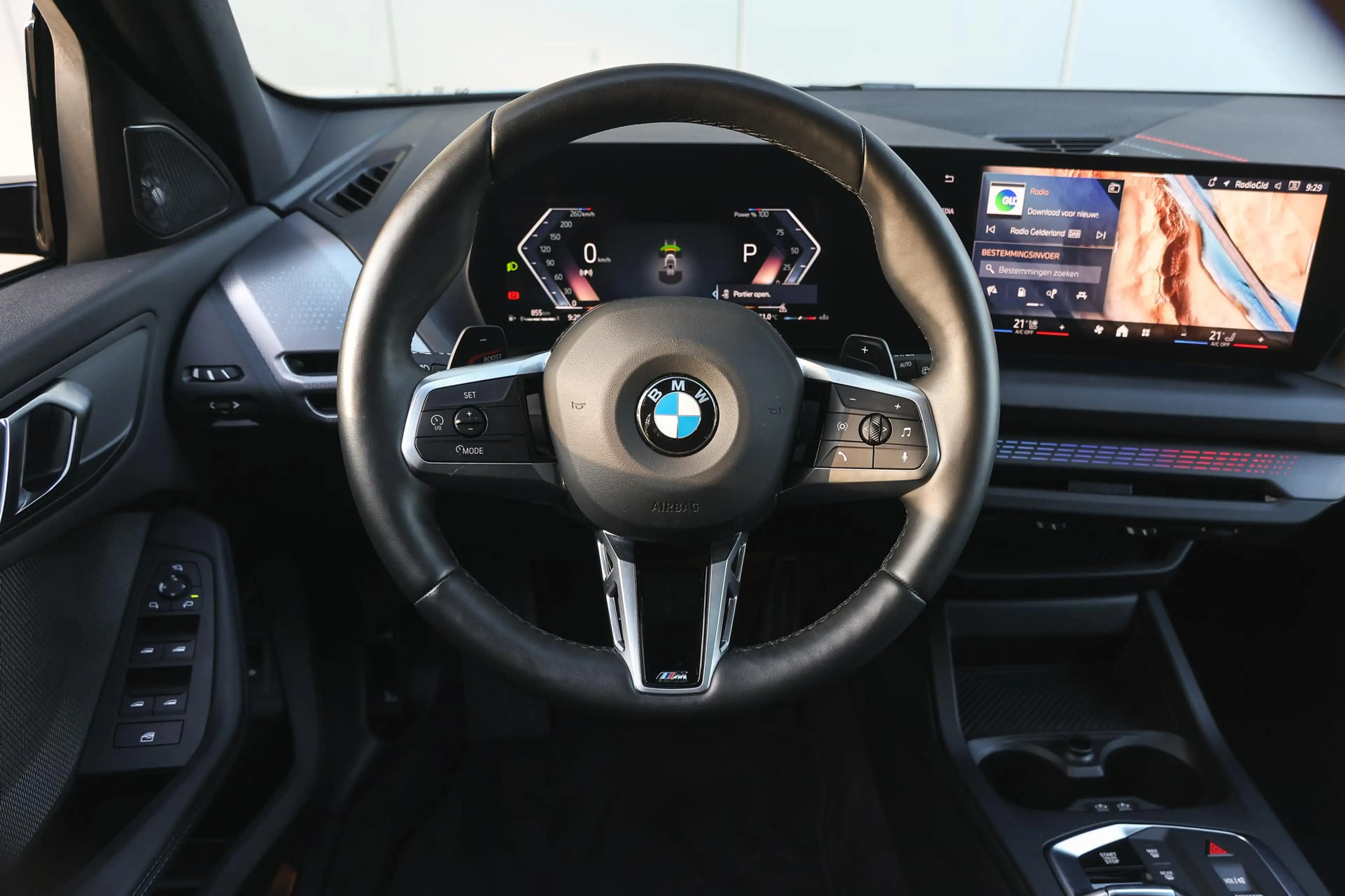 BMW 120 1 Serie M Sport Automaat / Sportstoelen / Panorama — photo 4