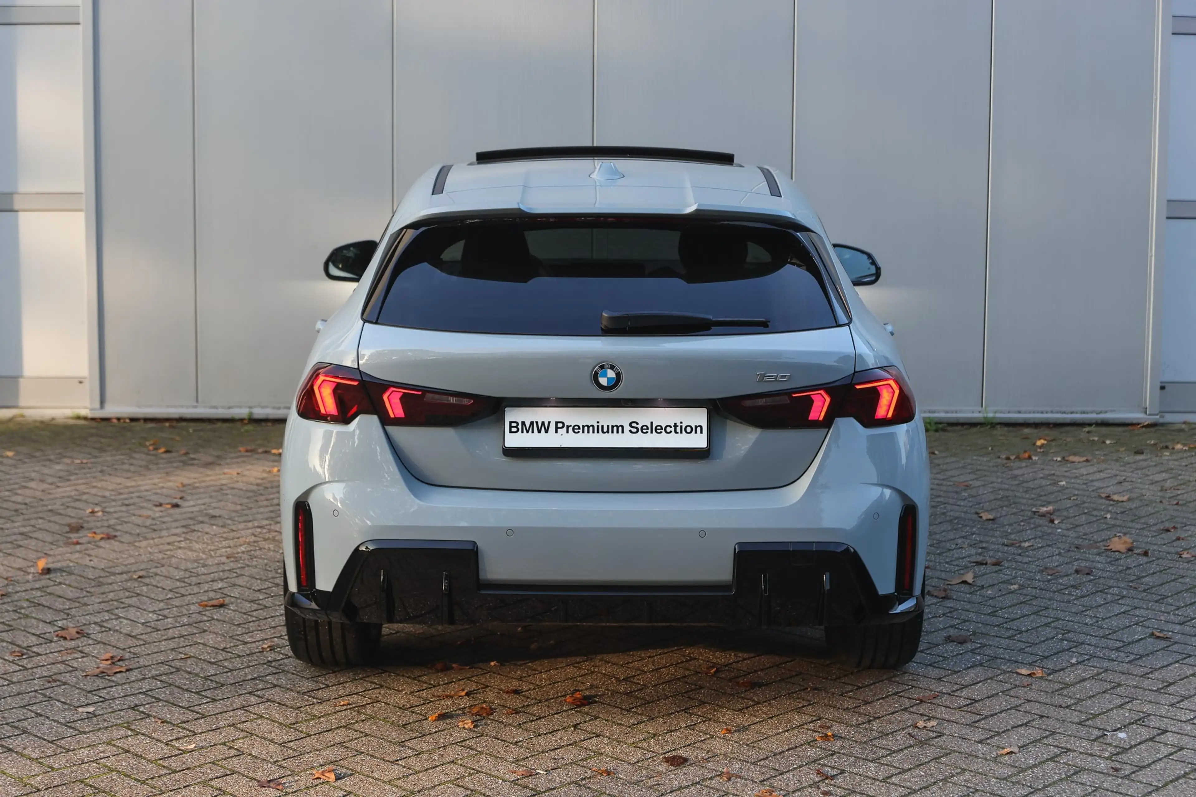 BMW 120 1 Serie M Sport Automaat / Sportstoelen / Panorama — photo 7