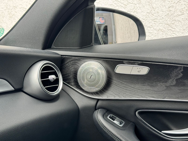 Mercedes-Benz C 250 BT d AMG Airm. Leder Amb. LED Kam. — photo 15
