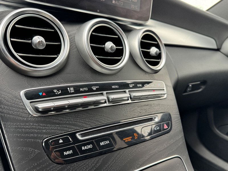 Mercedes-Benz C 250 BT d AMG Airm. Leder Amb. LED Kam. — photo 14