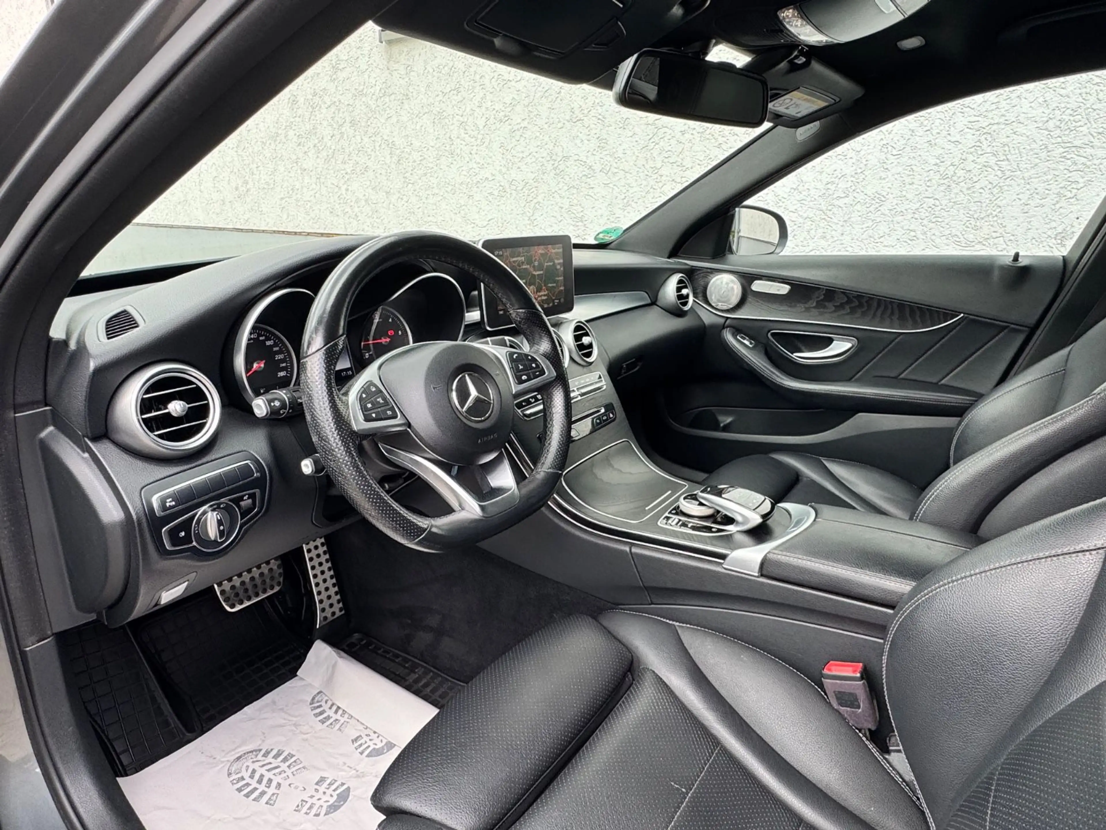 Mercedes-Benz C 250 BT d AMG Airm. Leder Amb. LED Kam. — photo 9