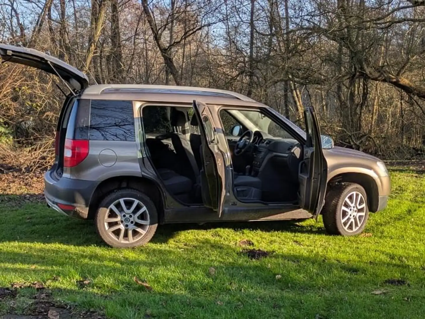 Skoda Yeti Yeti 1.8 TSI 4x4 Ambition PLUS EDITION - 1