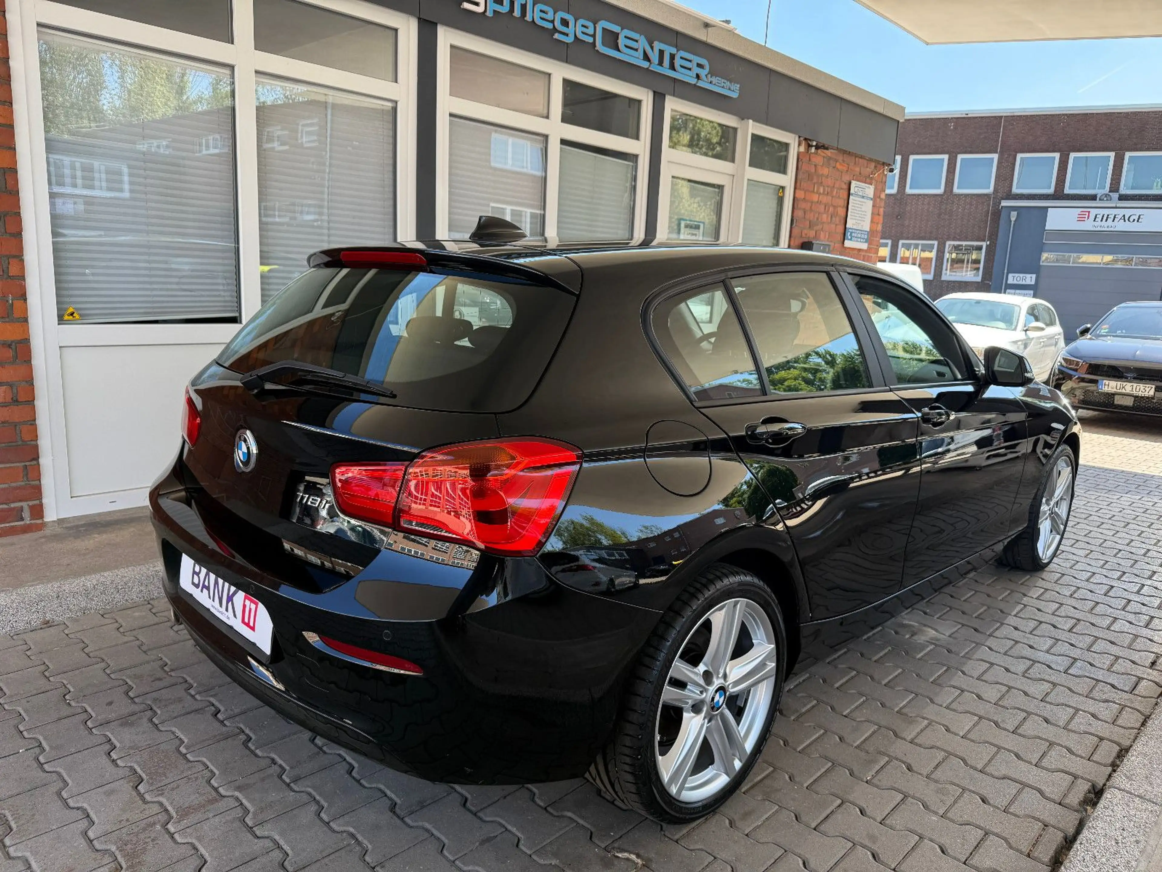 BMW 118 i Limousine*1 Hand*ATM 24.000km*Garantie* — photo 4