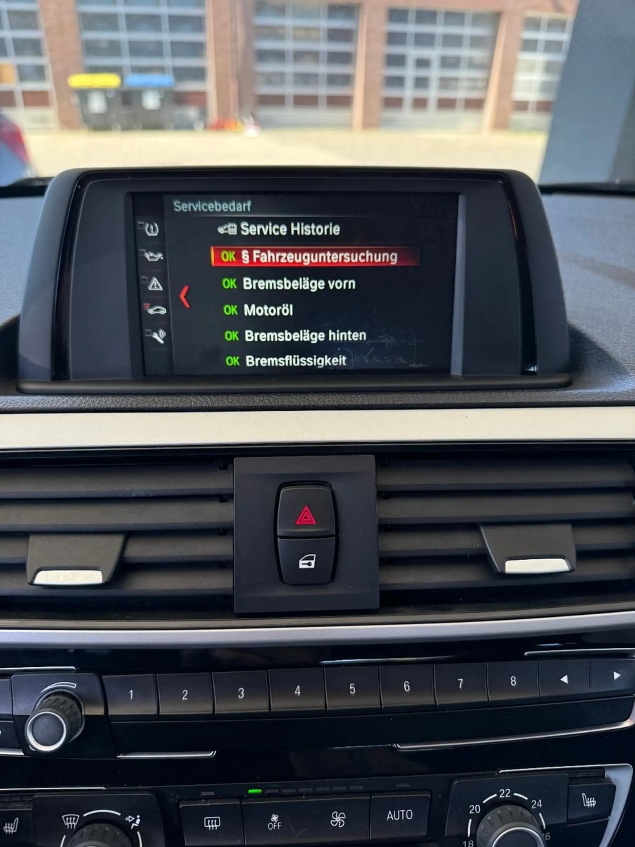 BMW 118 i Limousine*1 Hand*ATM 24.000km*Garantie* — photo 8