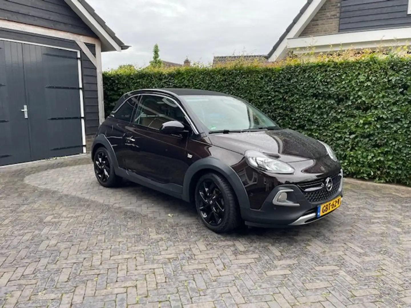 Opel Adam 1.0 (90pk) ROCKS 6 versn. topstaat Bruin - 1