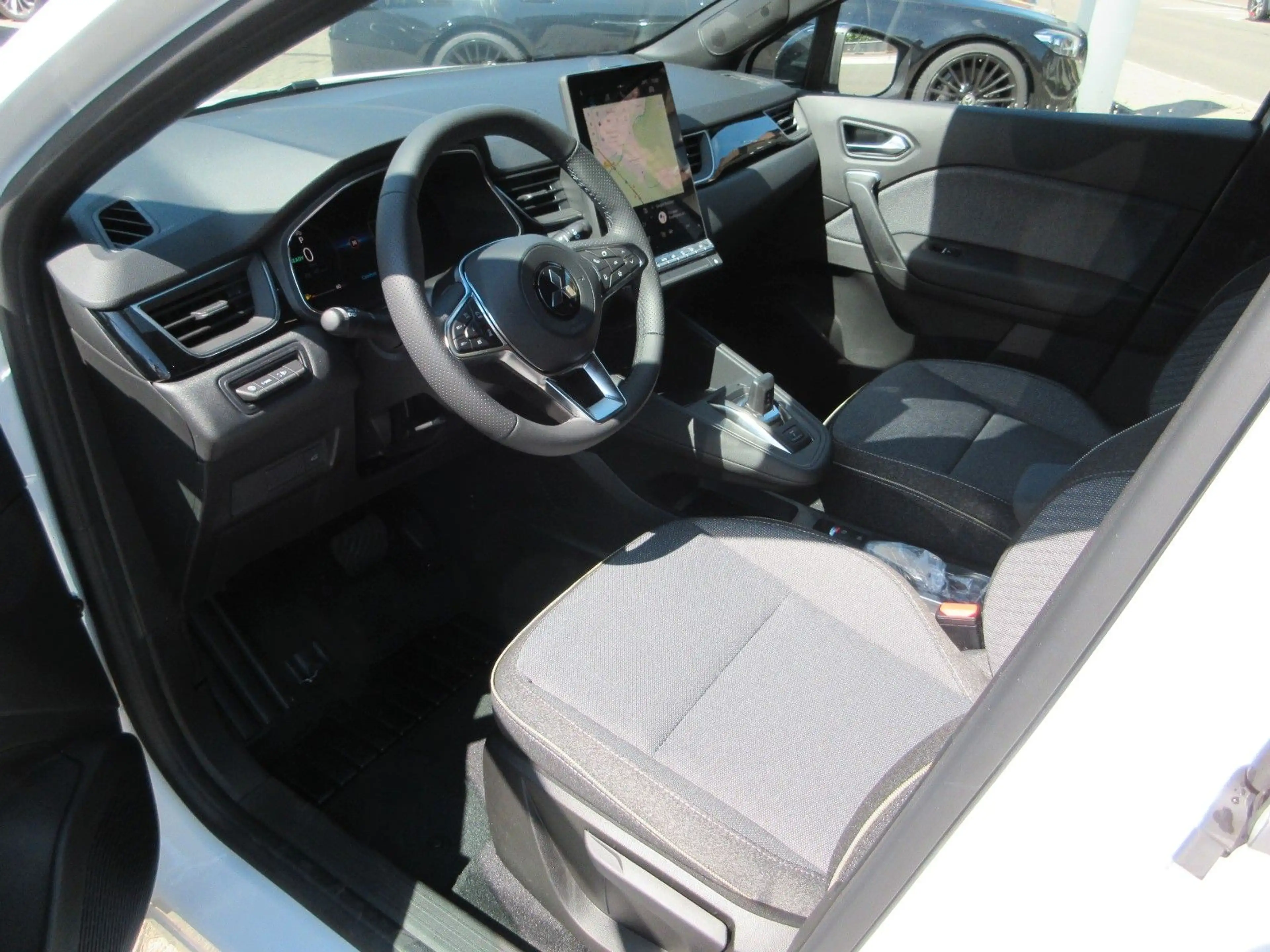 Mitsubishi Grandis 1.8 Hybrid Benziner Intro Edition — photo 8