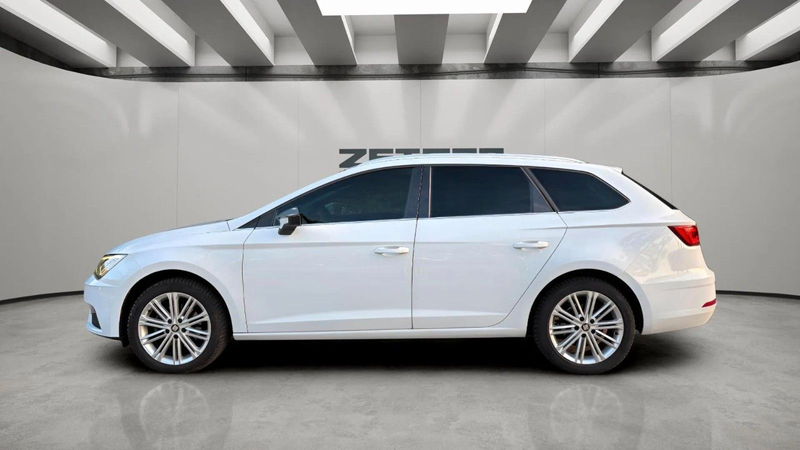 SEAT Leon ST Xcellence BEATS DIGITAL ALCANTARA SPUR — photo 6