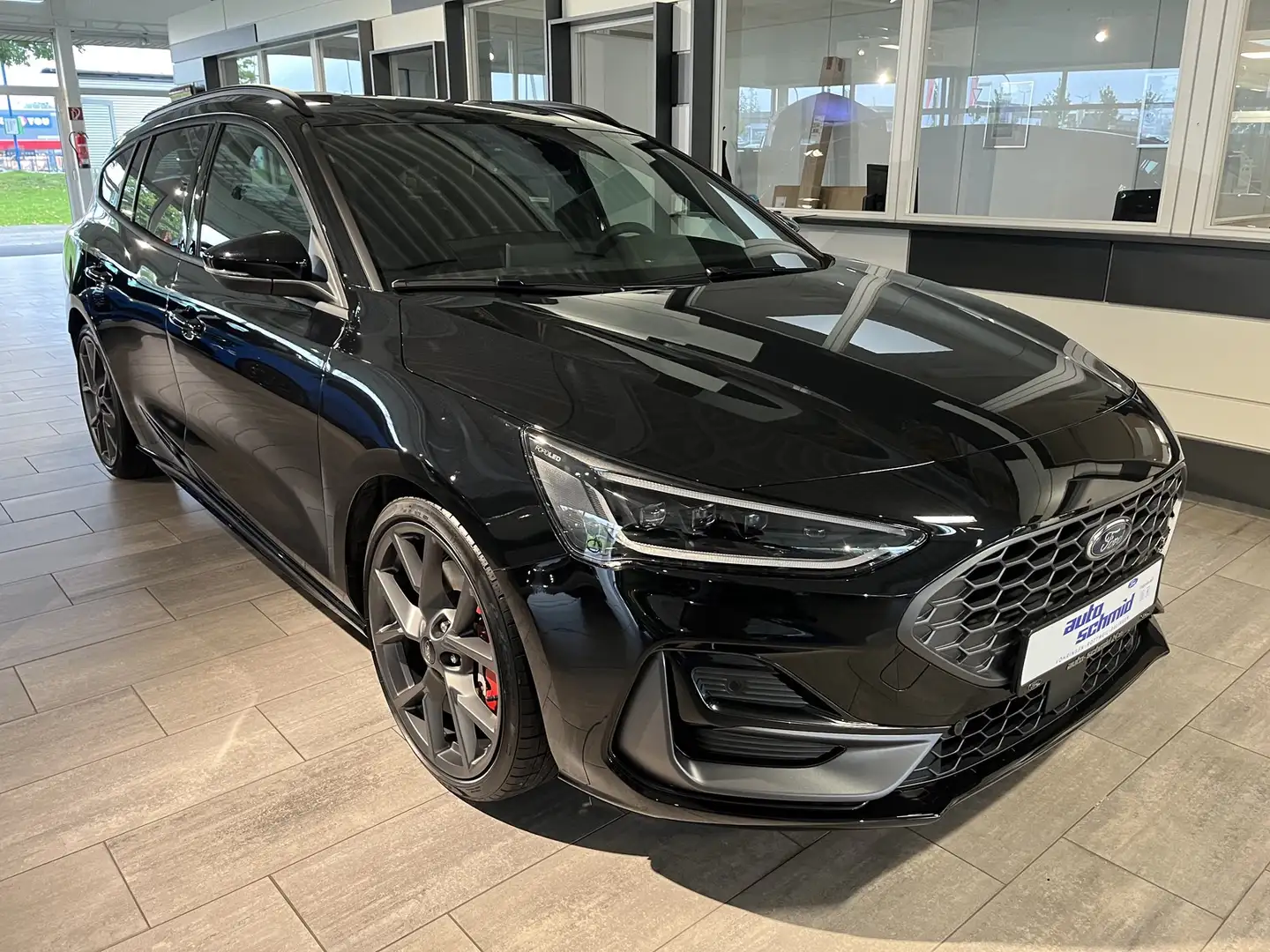 Ford Focus Turnier ST X Schwarz - 2