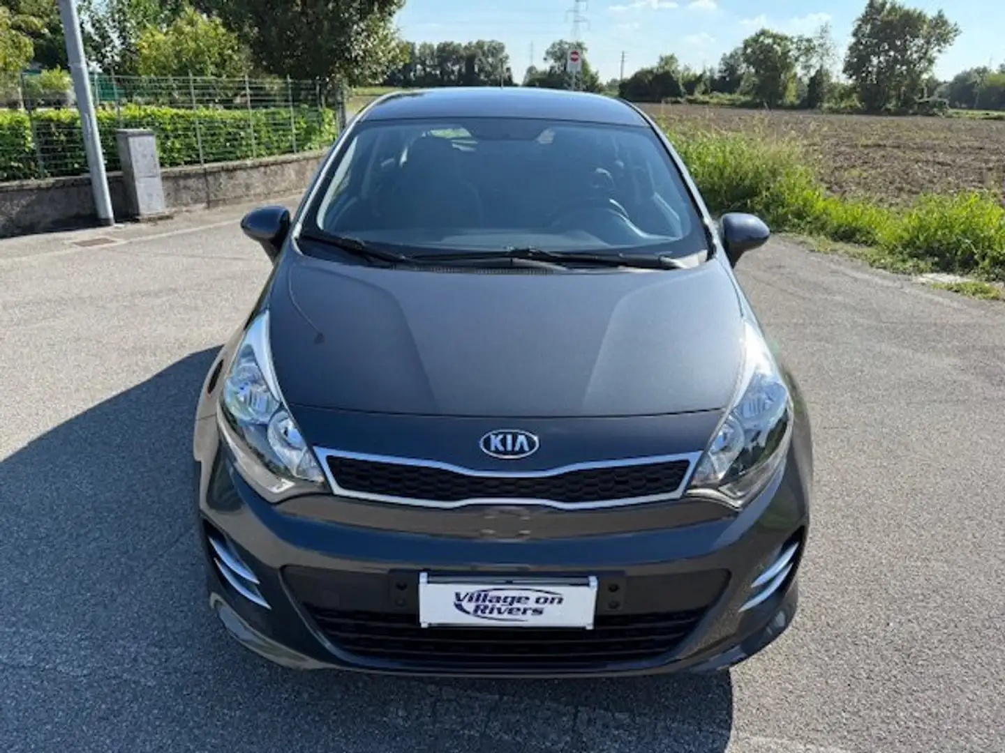 Kia Rio Rio III 2011 5p 1.2 cvvt Active E6 Gris - 2