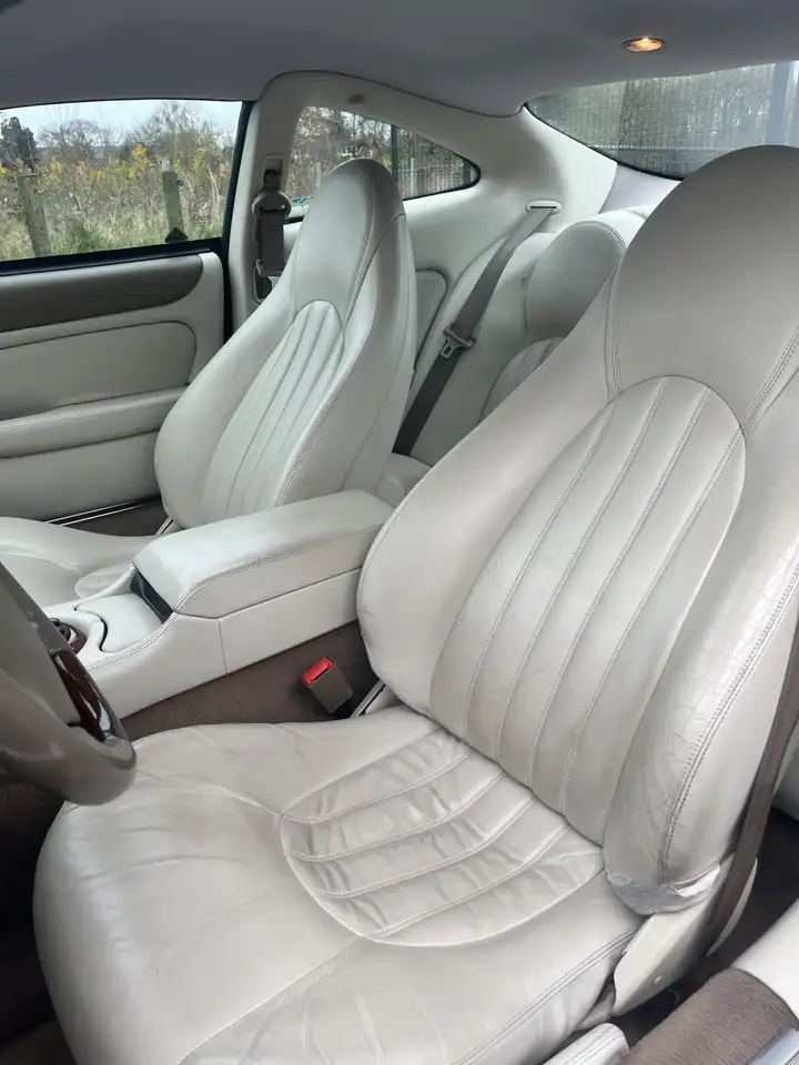 Jaguar XK8 Coupe, foto 10