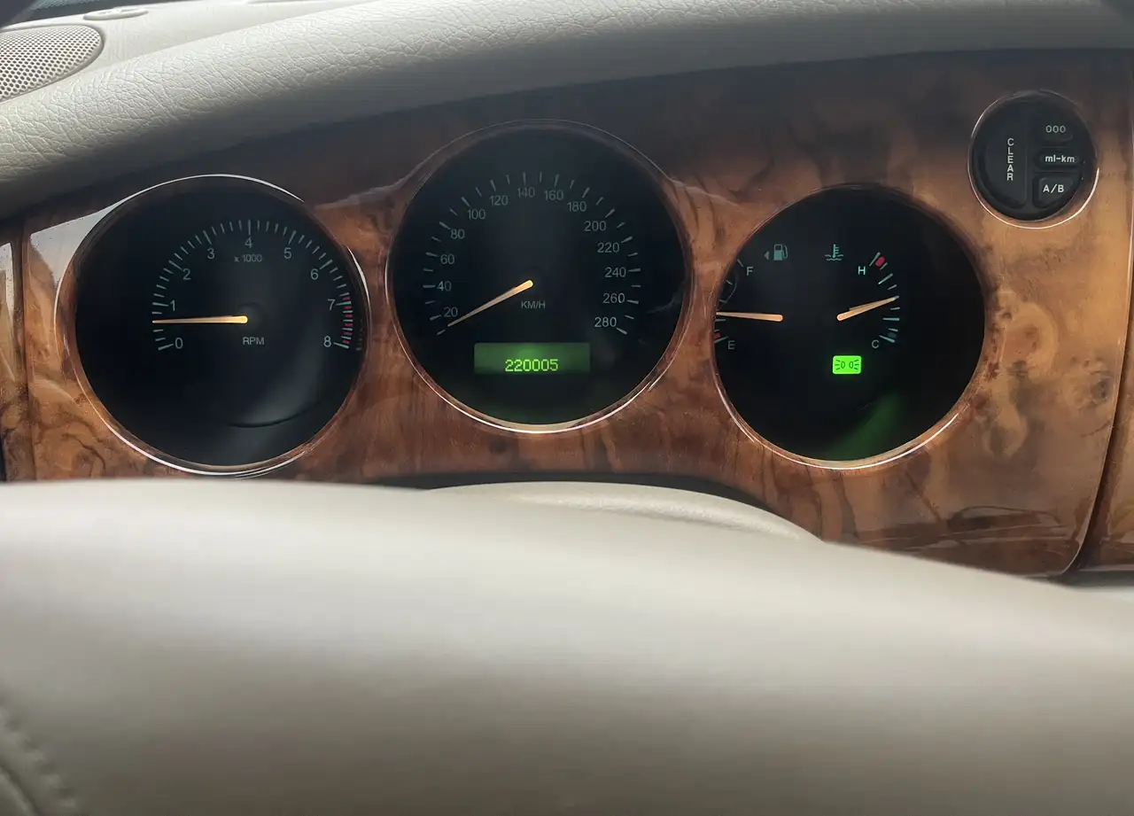Jaguar XK8 Coupe, foto 7