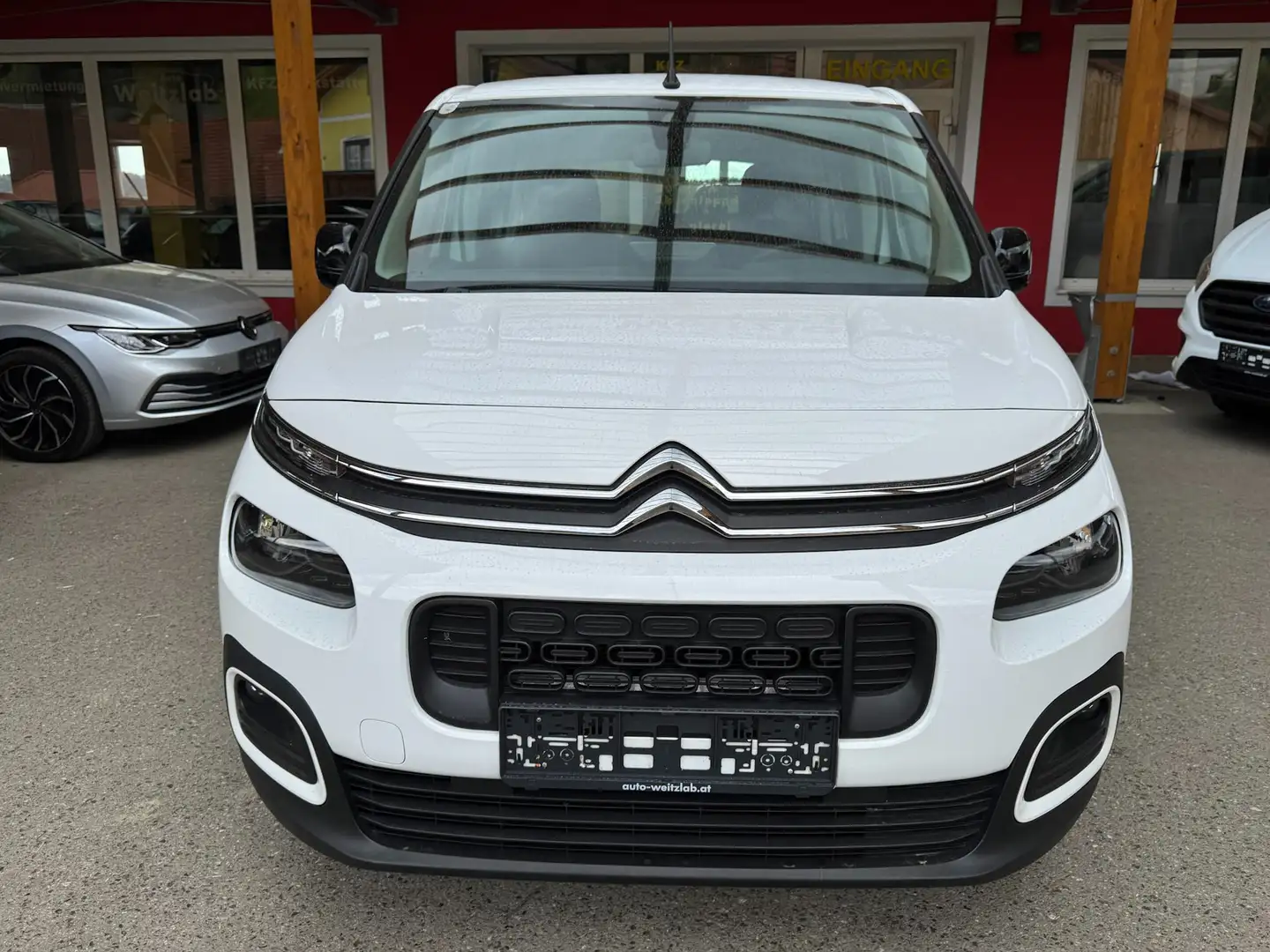 Citroen Berlingo Feel M BlueHDI 100 S&S Live Weiß - 2