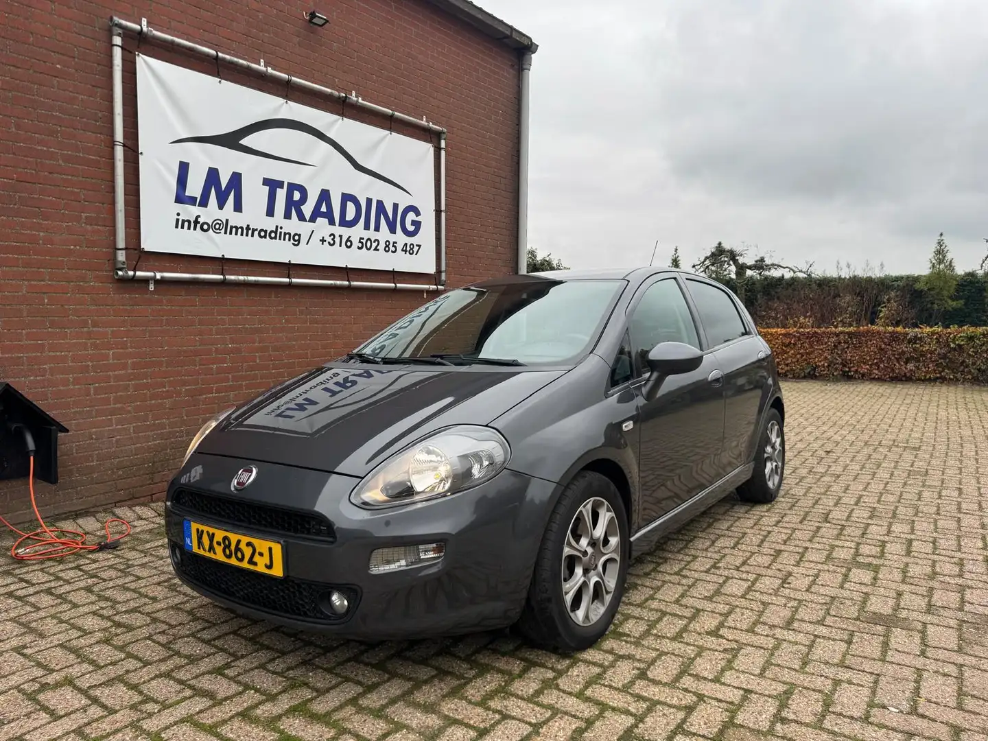 Fiat Punto Evo 0.9 TwinAir Lounge NIEUWE APK, PDC TREKHAAK CLIMA Gris - 2