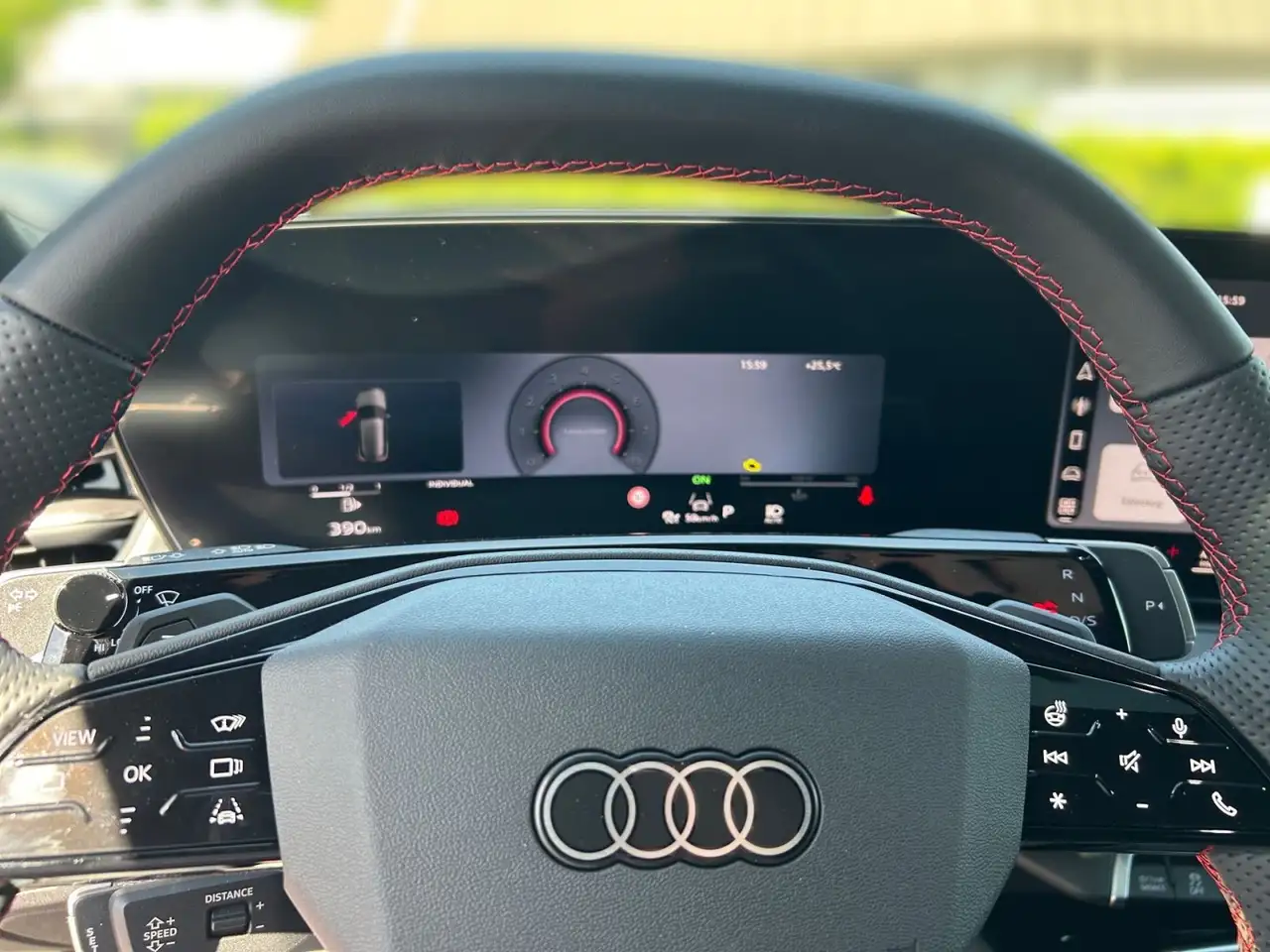 Audi Q3 SUV 2 x S line Dig. Matrix LED Pano Tech pro 16
