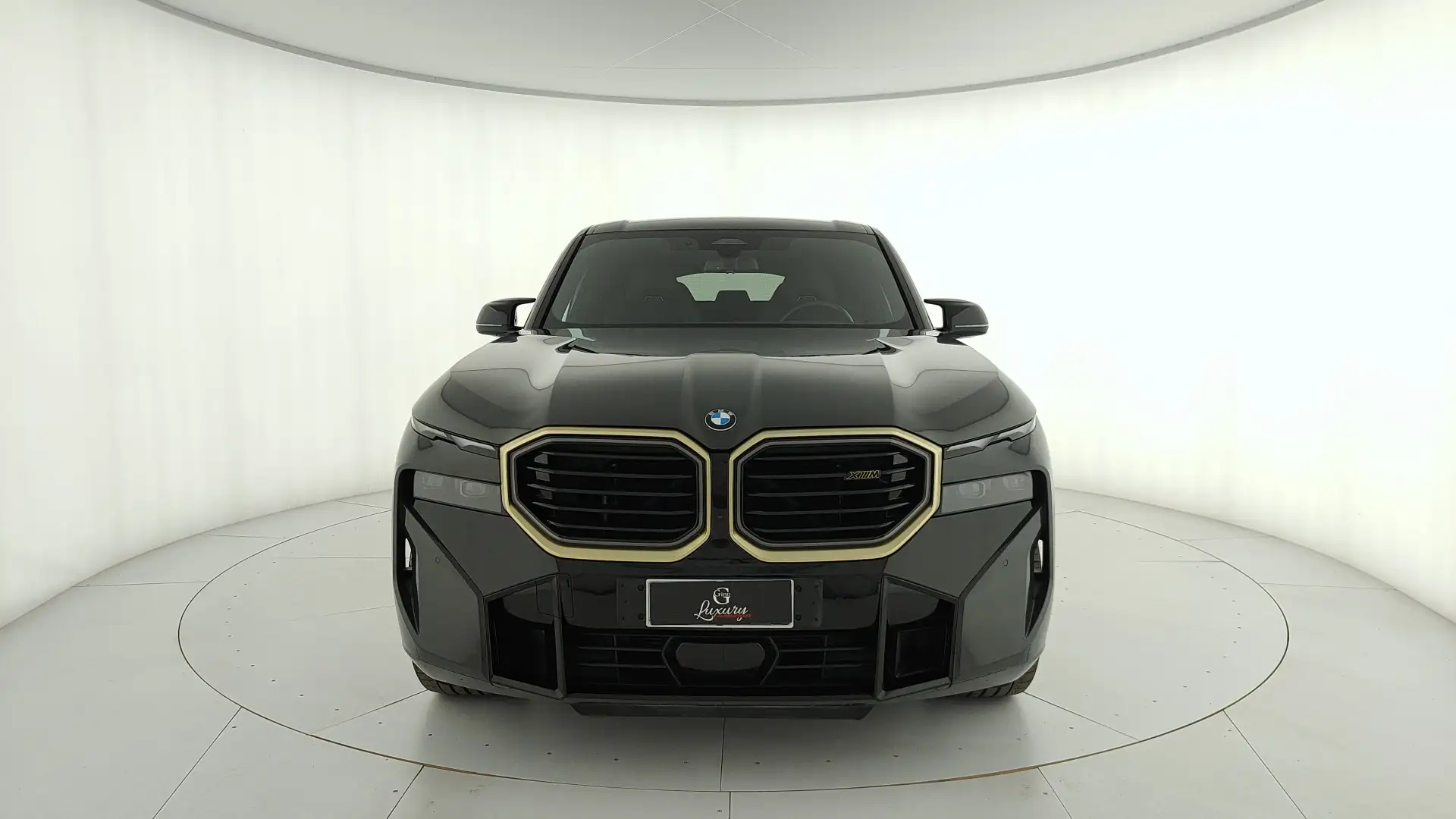 BMW XM 4.4 auto Grau - 2