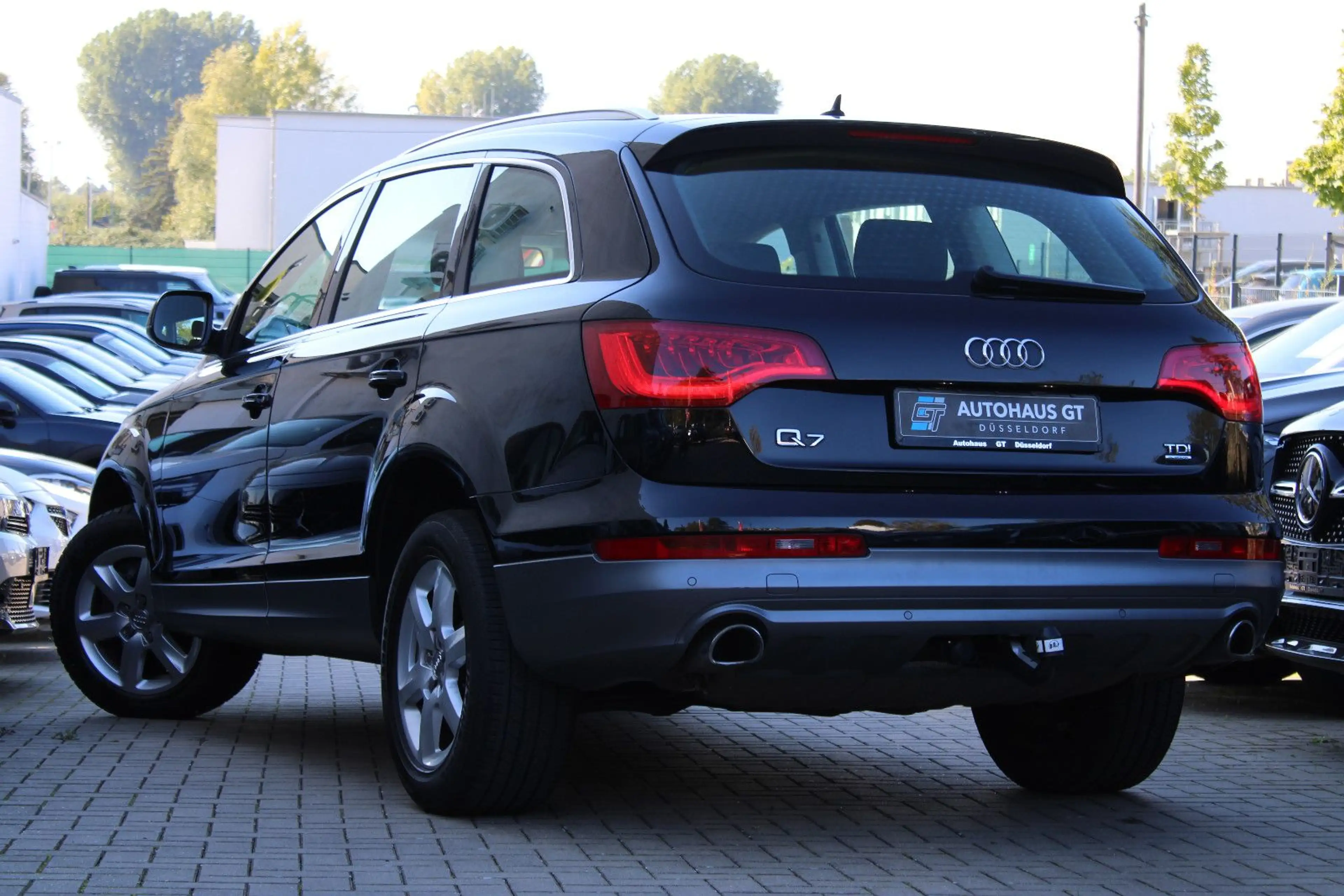 Audi Q7 3.0 TDI quattro/Navi/Klima/ZV/eFH/AHK — photo 2