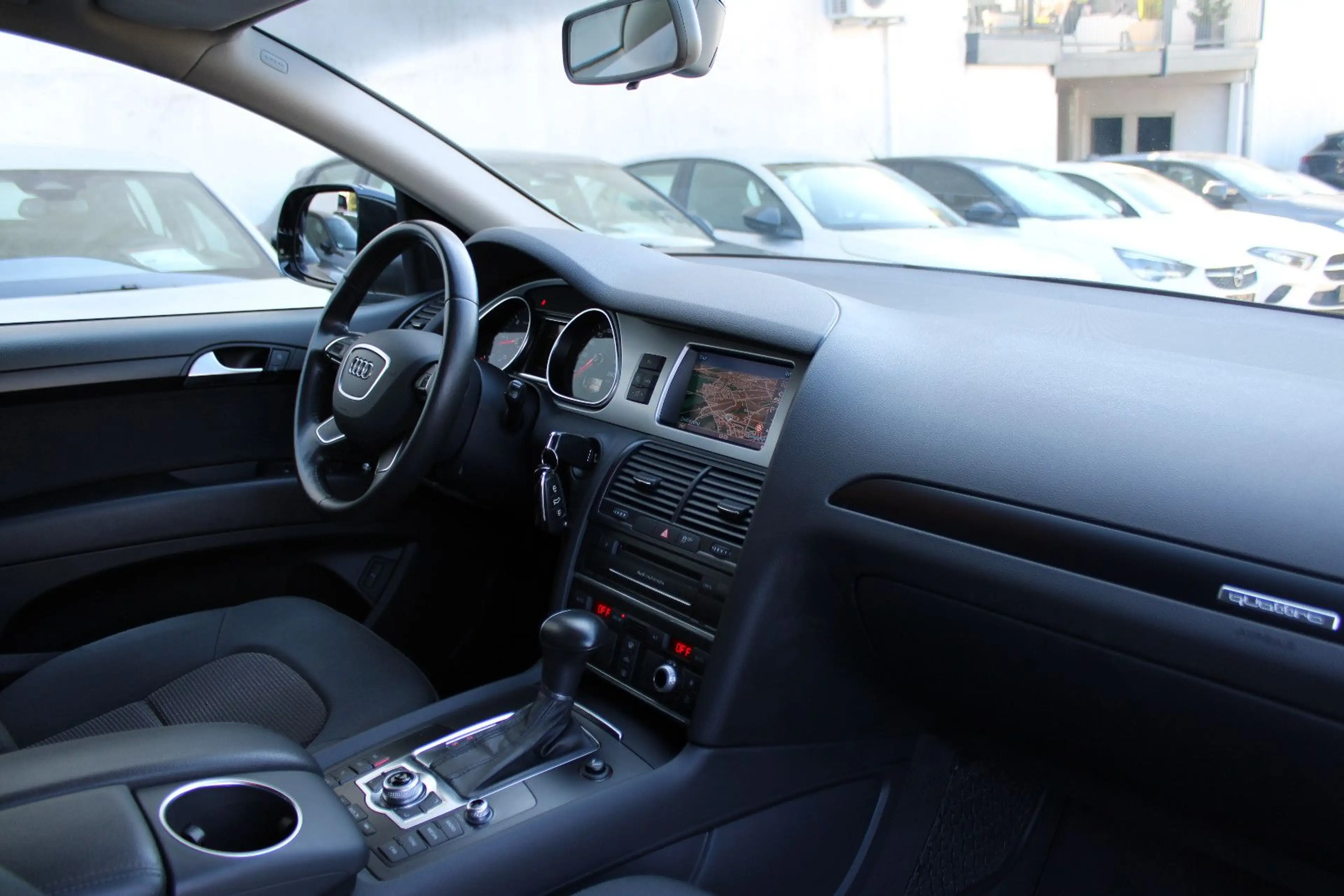 Audi Q7 3.0 TDI quattro/Navi/Klima/ZV/eFH/AHK — photo 14