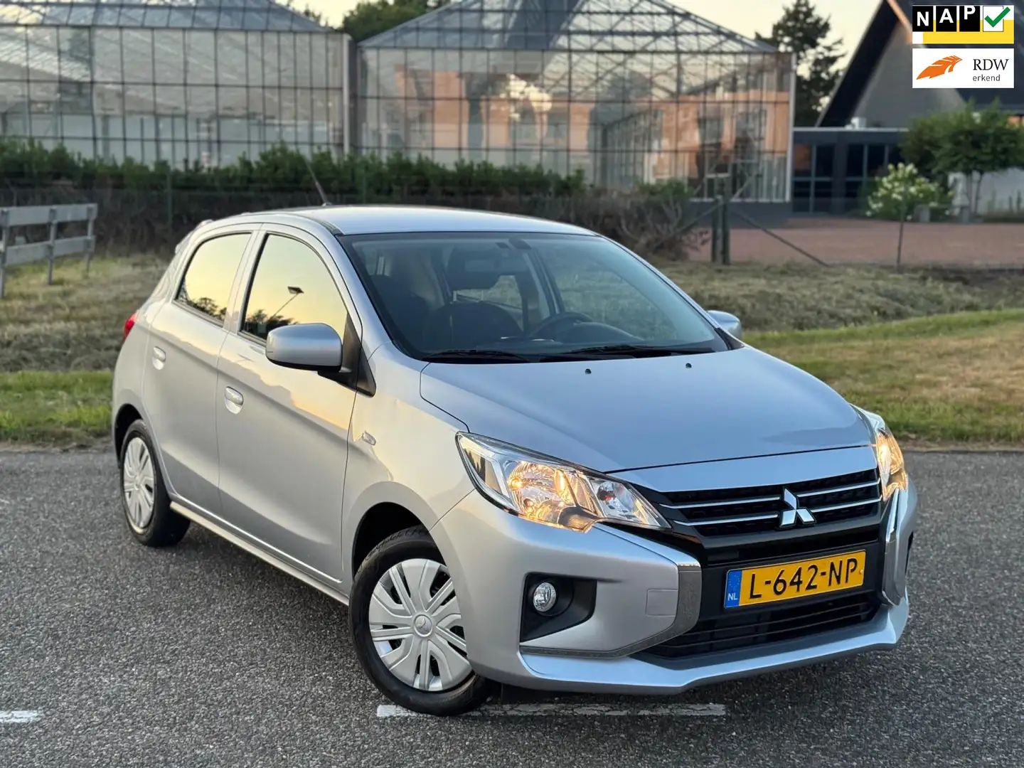 Mitsubishi Space Star 1.2 Cool+ Airco | Multimedia | 5-Deurs | Dealer On Grijs - 1