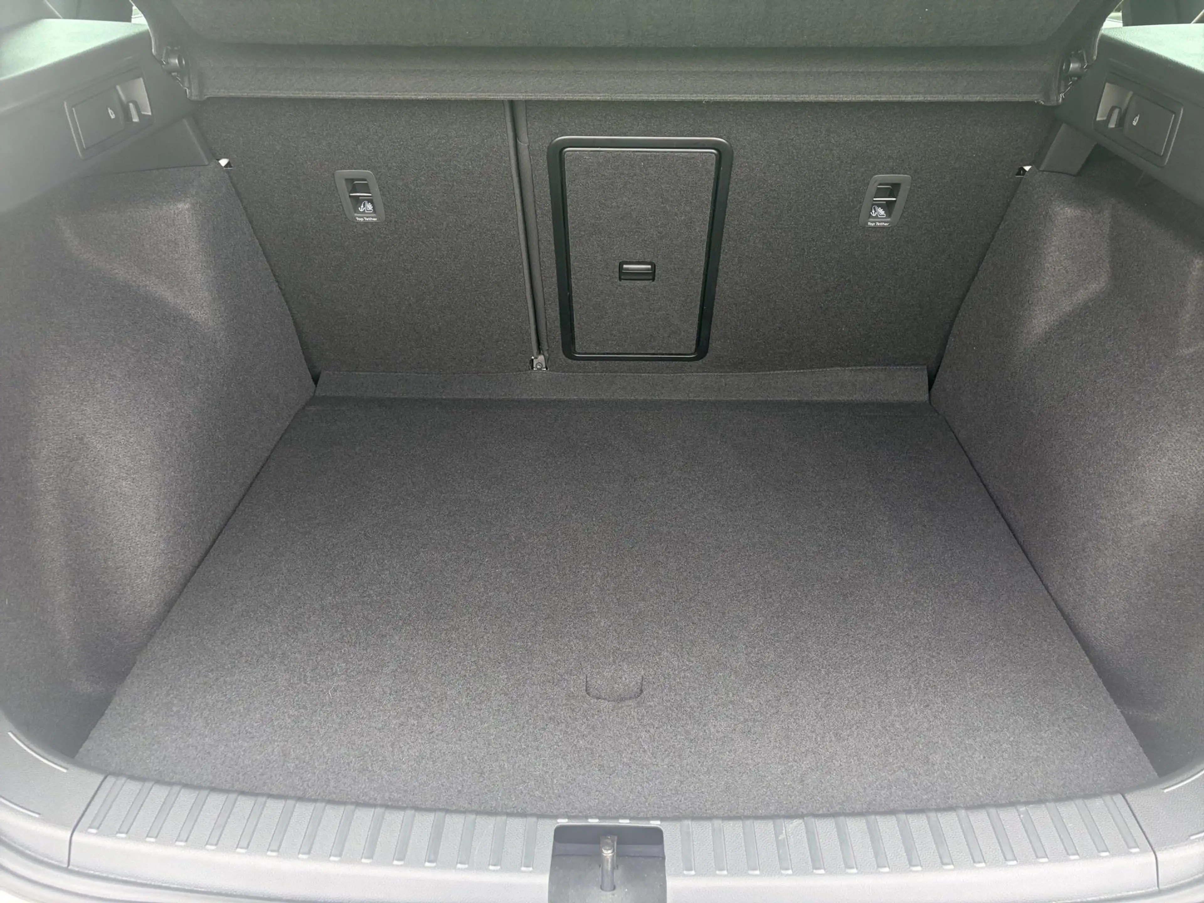 CUPRA Ateca 2.0 TSI 221kW DSG 4WD VZ — photo 12