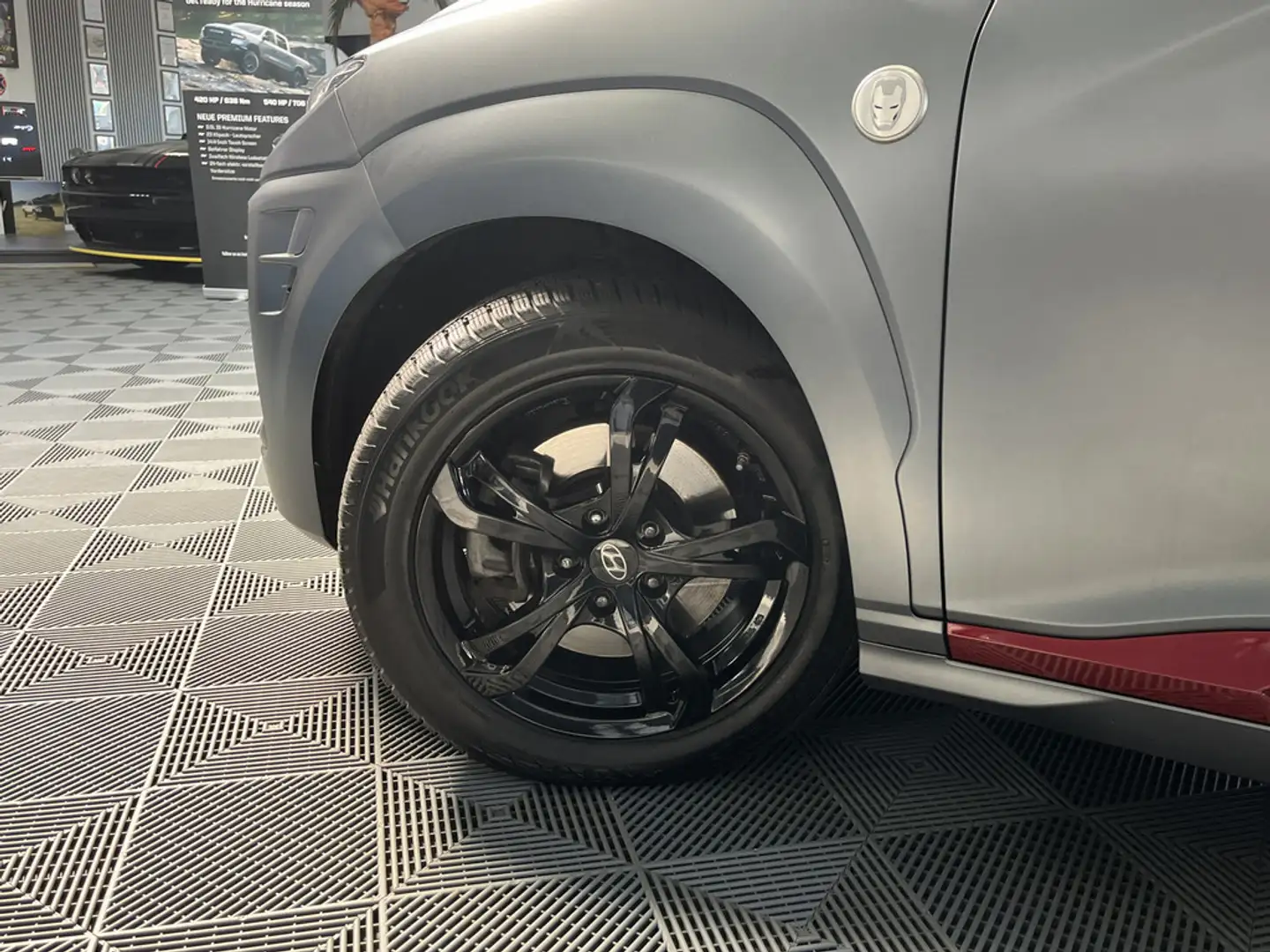 Hyundai KONA 1.6 Iron Man Edition 4WD Tony Stark, Marvel Grijs - 2