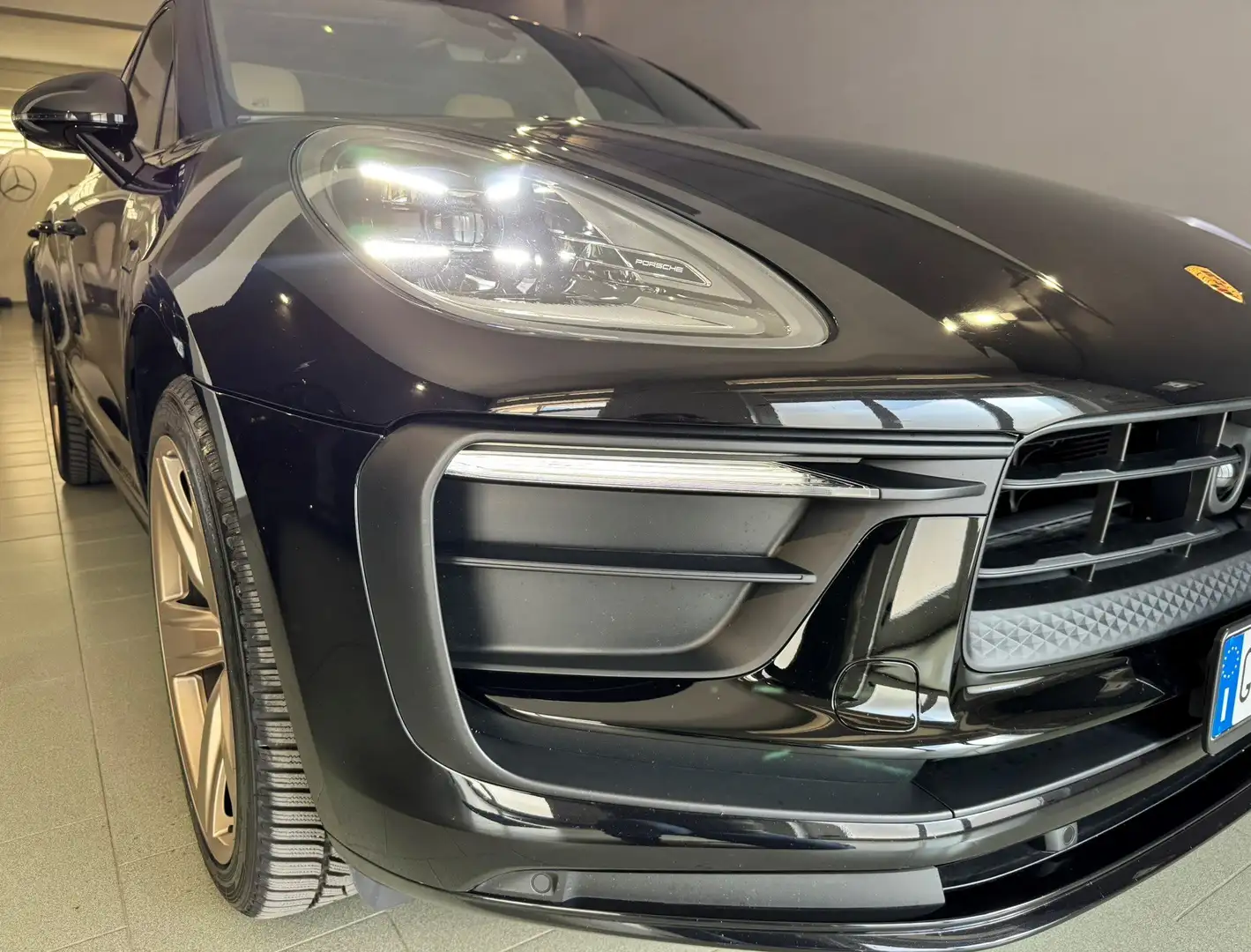 Porsche Macan Macan 2.0 T 265cv pdk TETTO/SCARICO/PASM Nero - 2