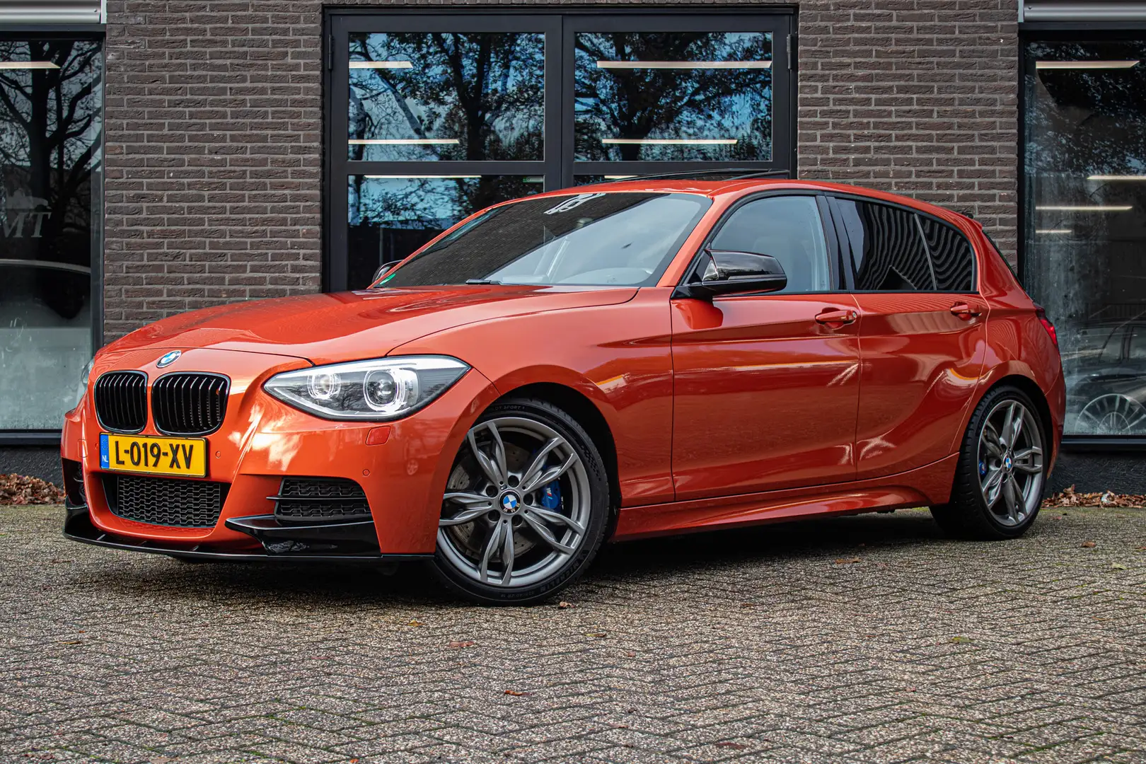 BMW 135 M135i F20 M Sport / Handgeschakeld / Panorama Naranja - 2