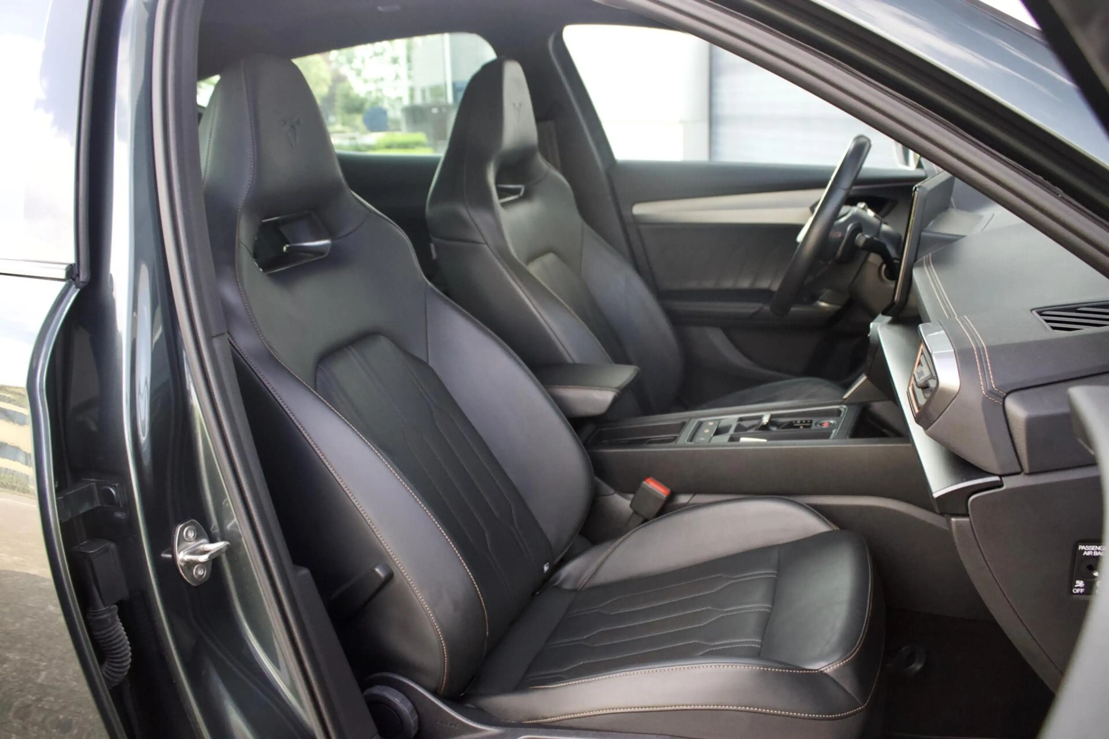 CUPRA Formentor 1.5 TSI VZ | Pano - Beats - Camera - LEDER — photo 12