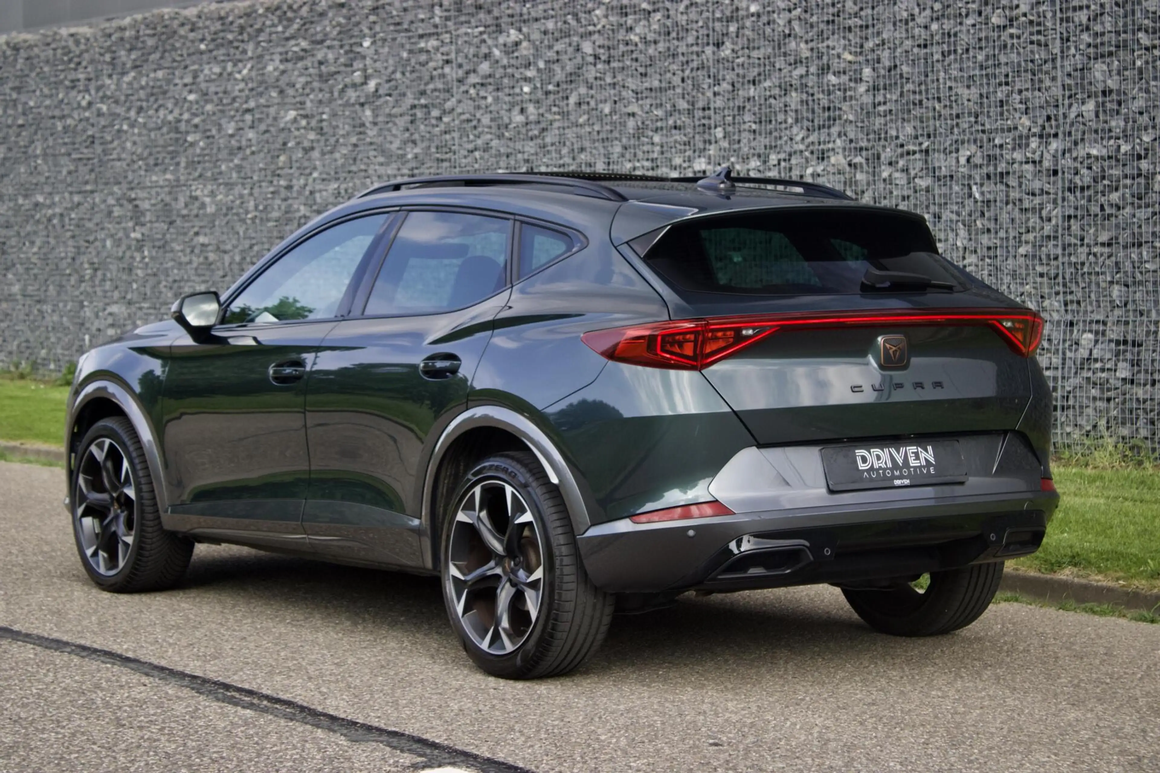 CUPRA Formentor 1.5 TSI VZ | Pano - Beats - Camera - LEDER — photo 3