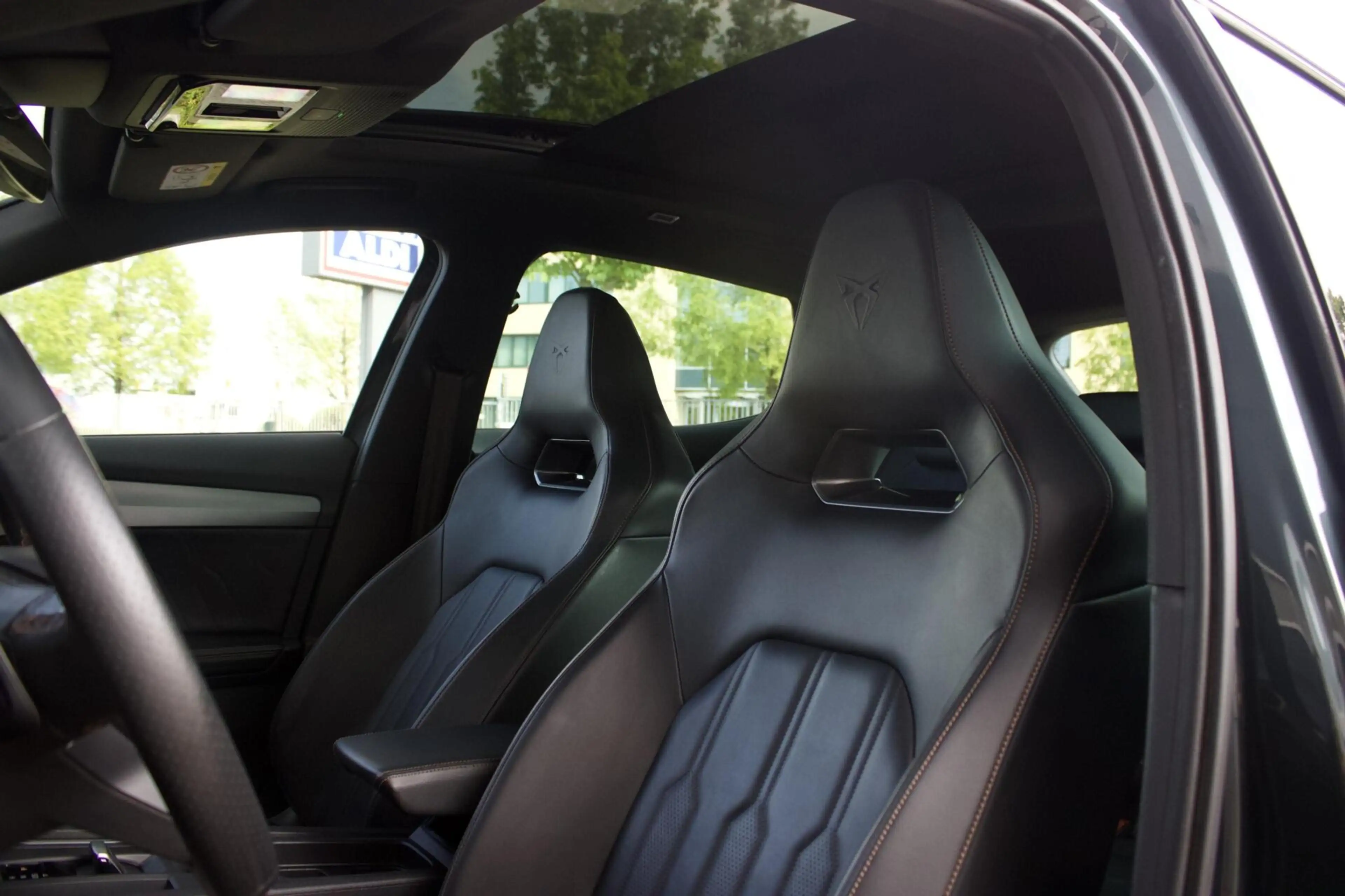 CUPRA Formentor 1.5 TSI VZ | Pano - Beats - Camera - LEDER — photo 13
