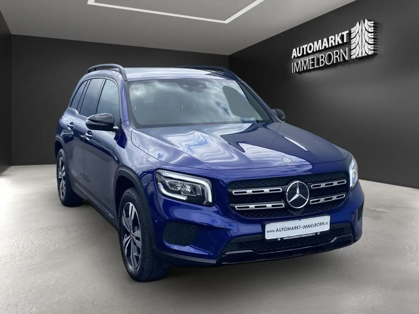 Mercedes-Benz GLB 200 d Massage*LED*Navi*Leder*Virtual Modrá - 2