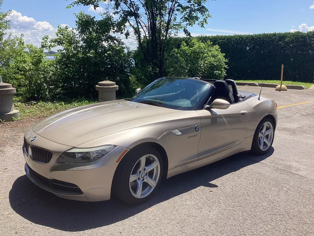 BMW Z4 снимка BMW Z4