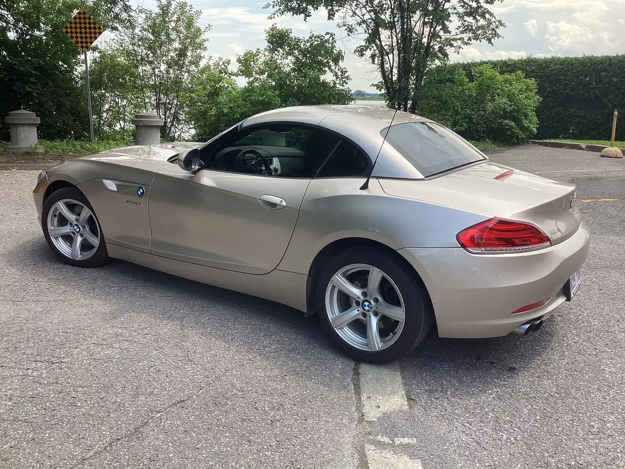 BMW Z4 снимка BMW Z4